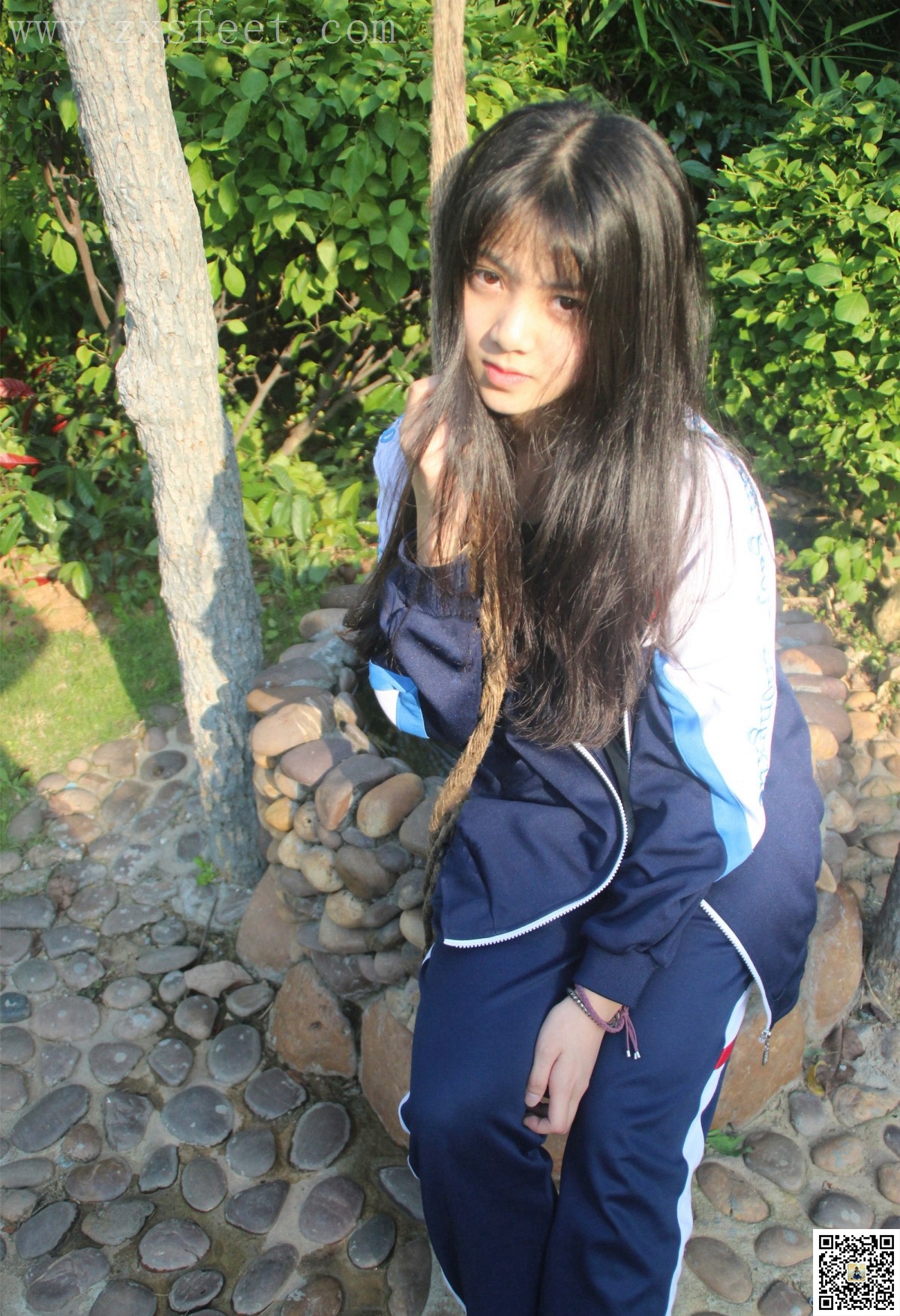 《甜甜的学姐》作品图