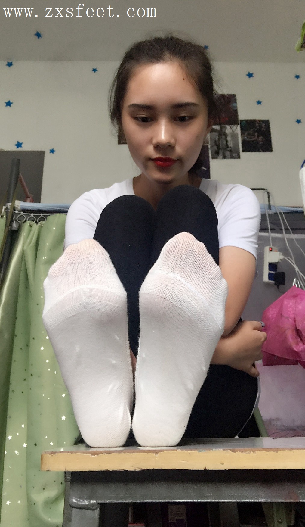 《半夏的寝室》作品图