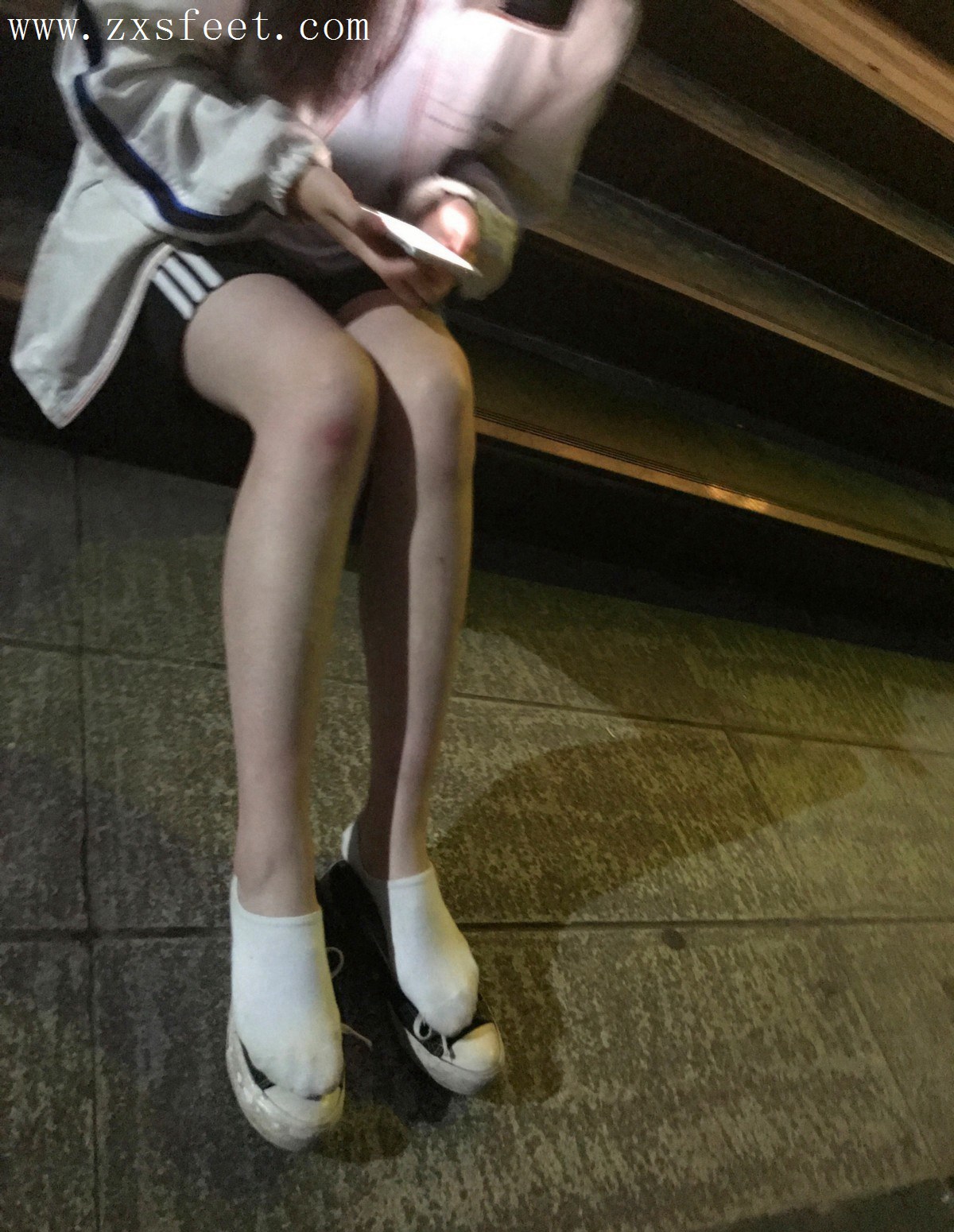 《晚自习下课》作品图