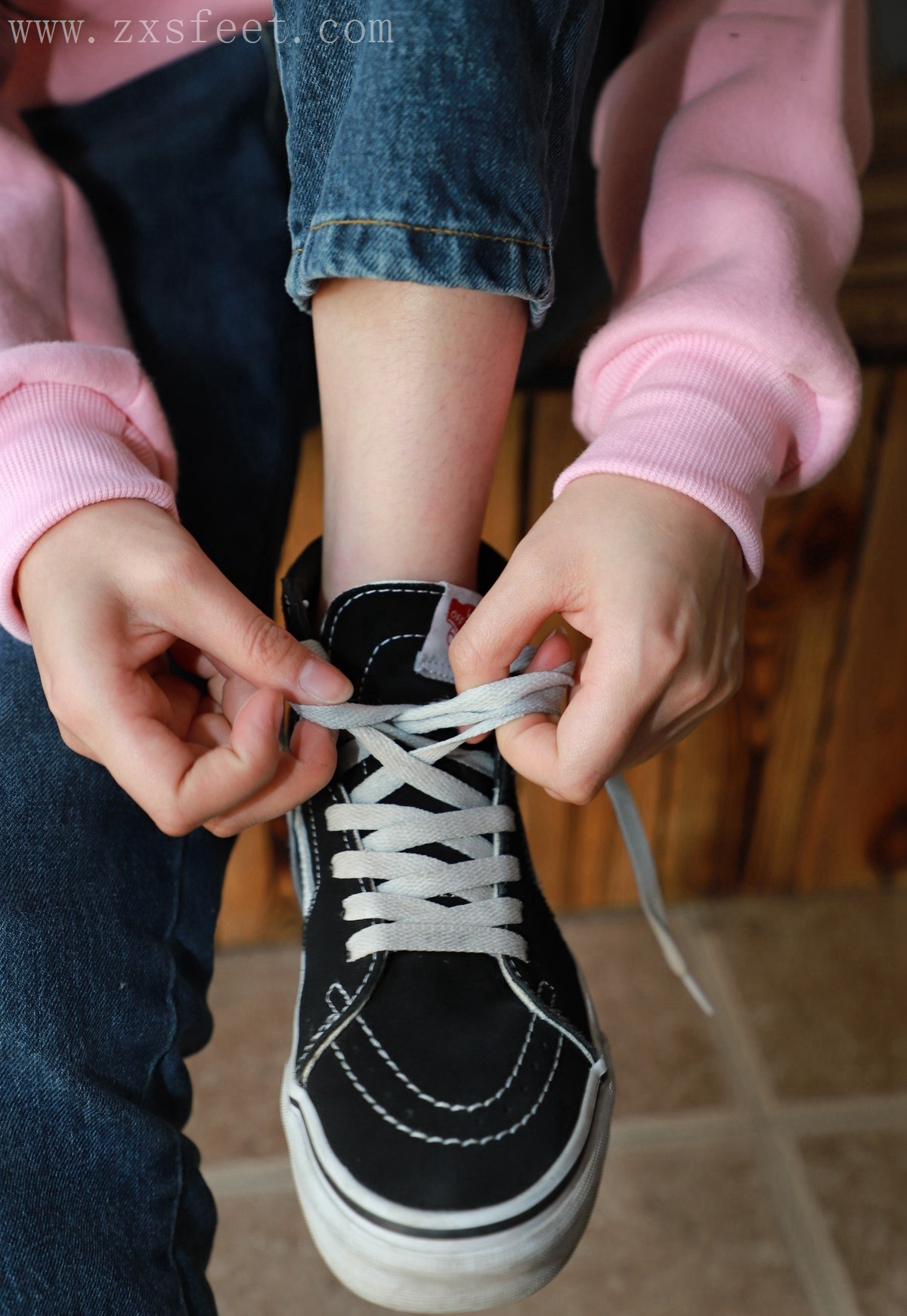 《秋季の袜子》作品图