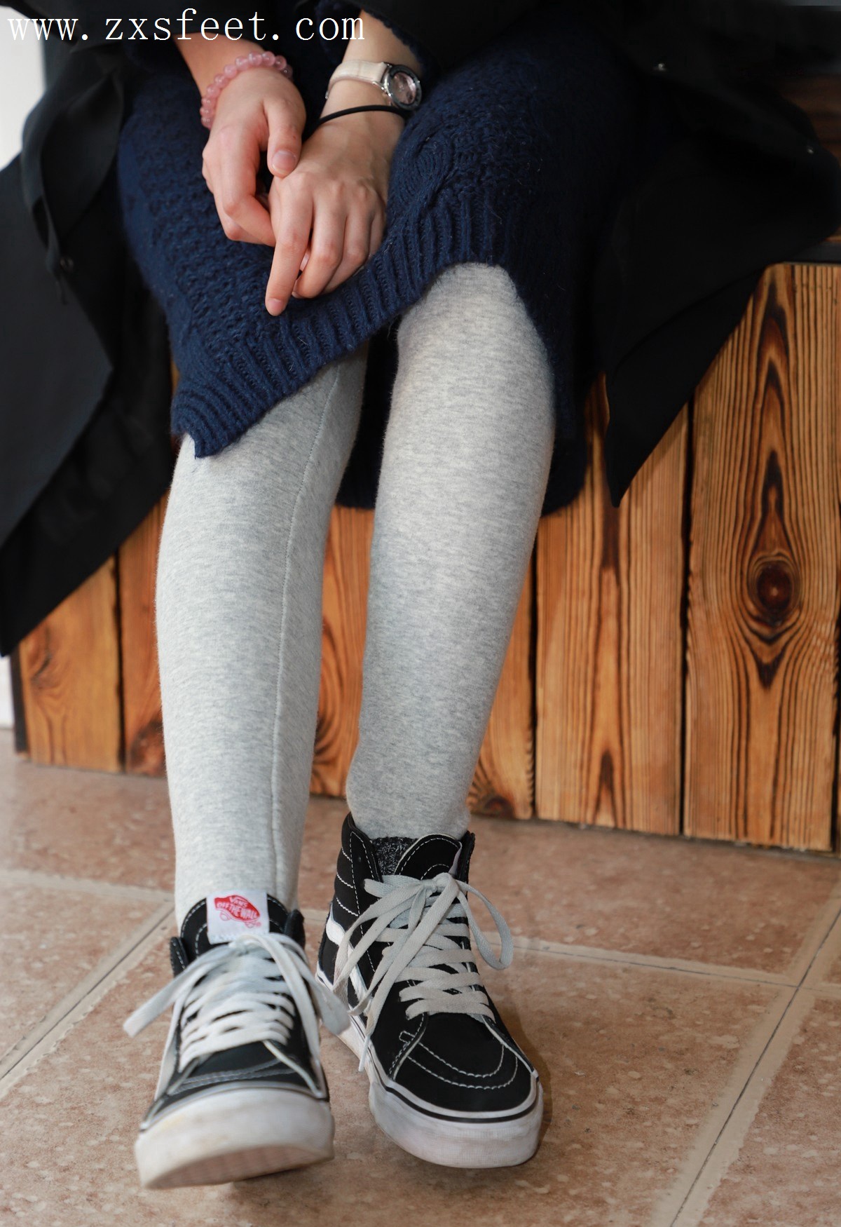 《秋季潮流袜子》作品图