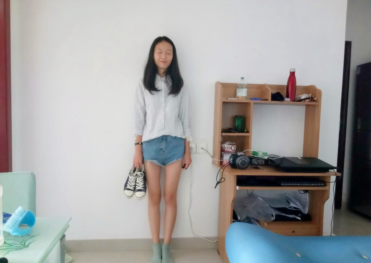 《家中不洗脚的妹妹》作品图