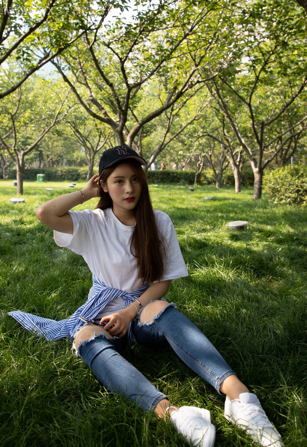 《蝉声鸣叫》作品图