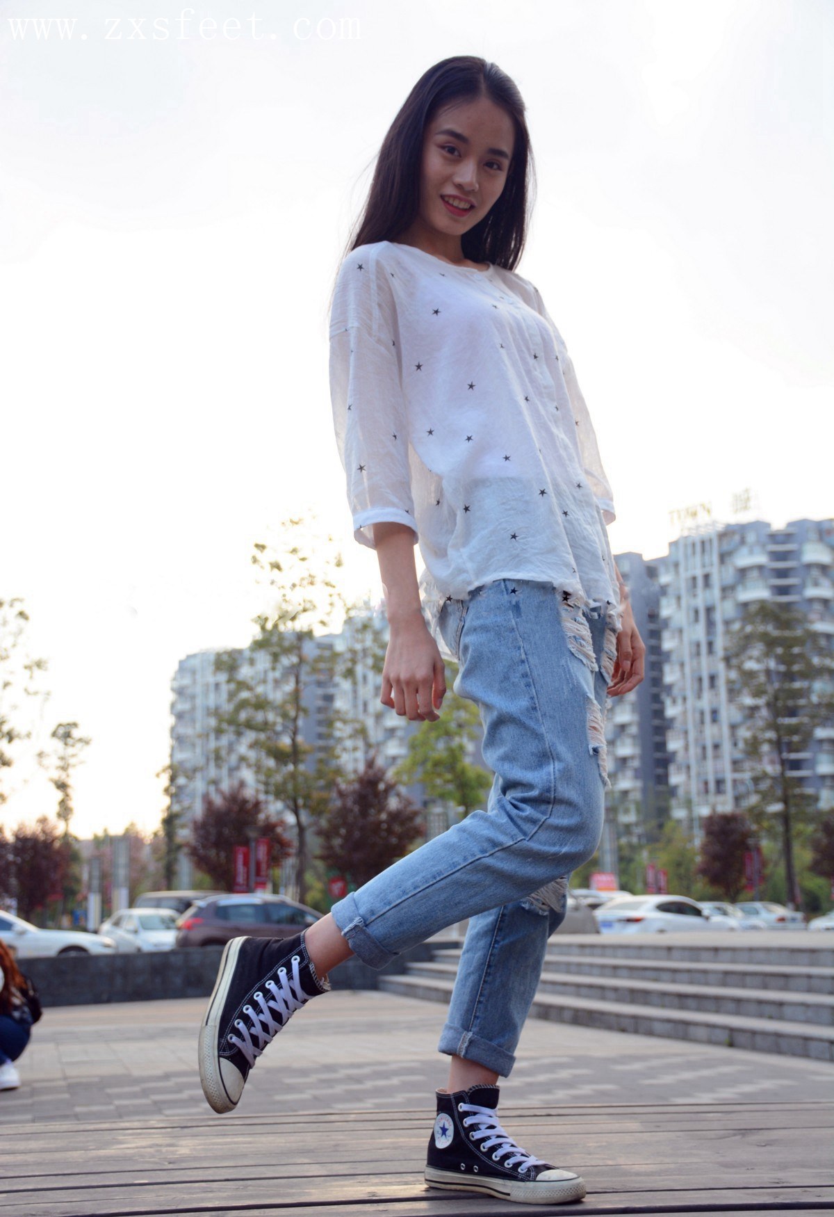 《和女神去广场摄影》作品图