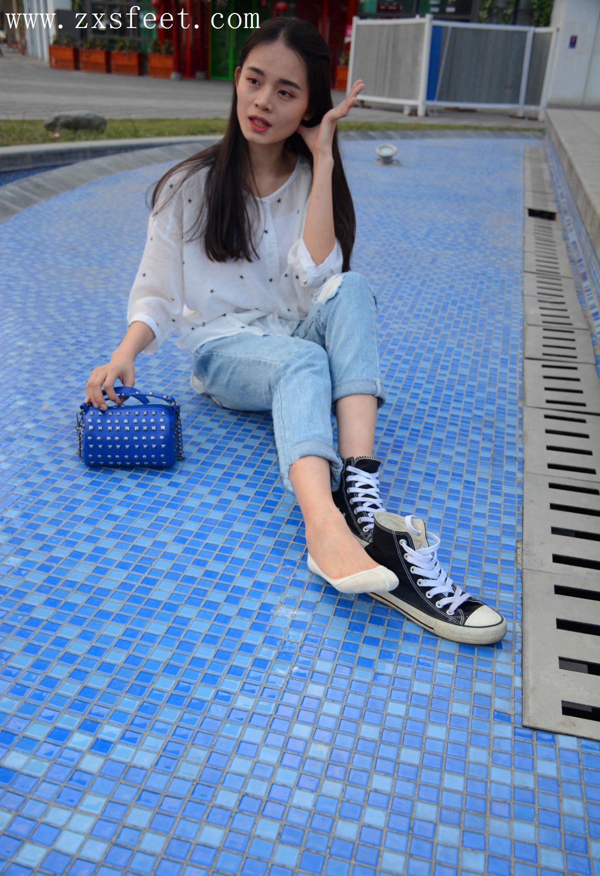 《和女神去广场摄影》作品图