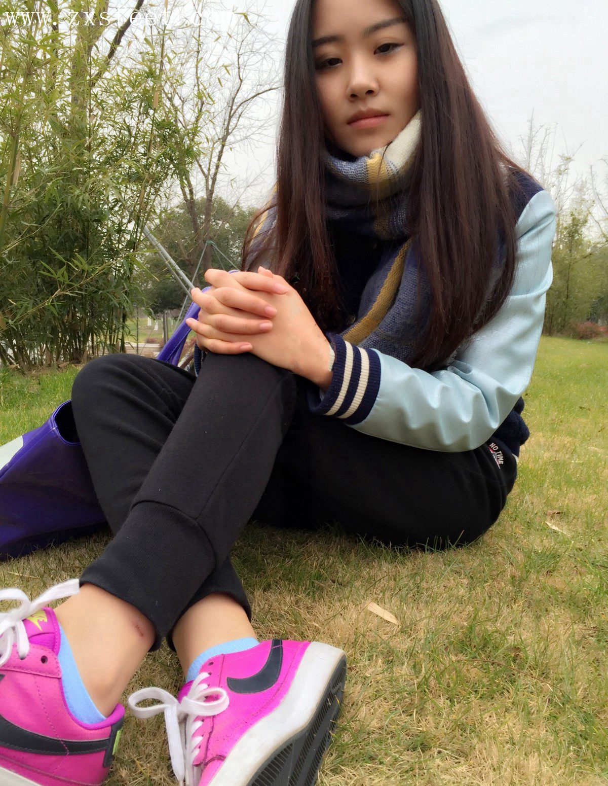 《草地绿葱葱》作品图