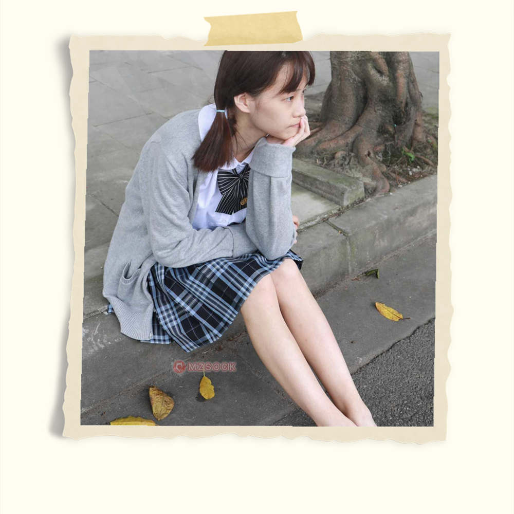 街边的小姑娘