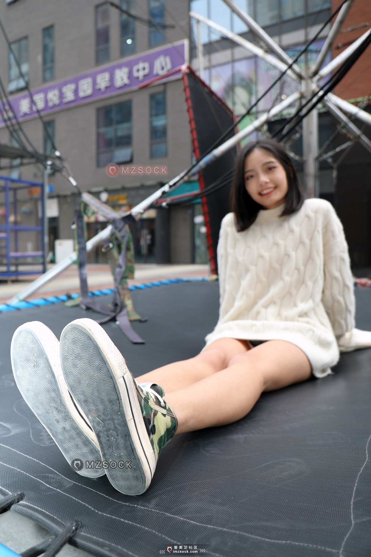 《范范 迷彩帆布鞋》作品图