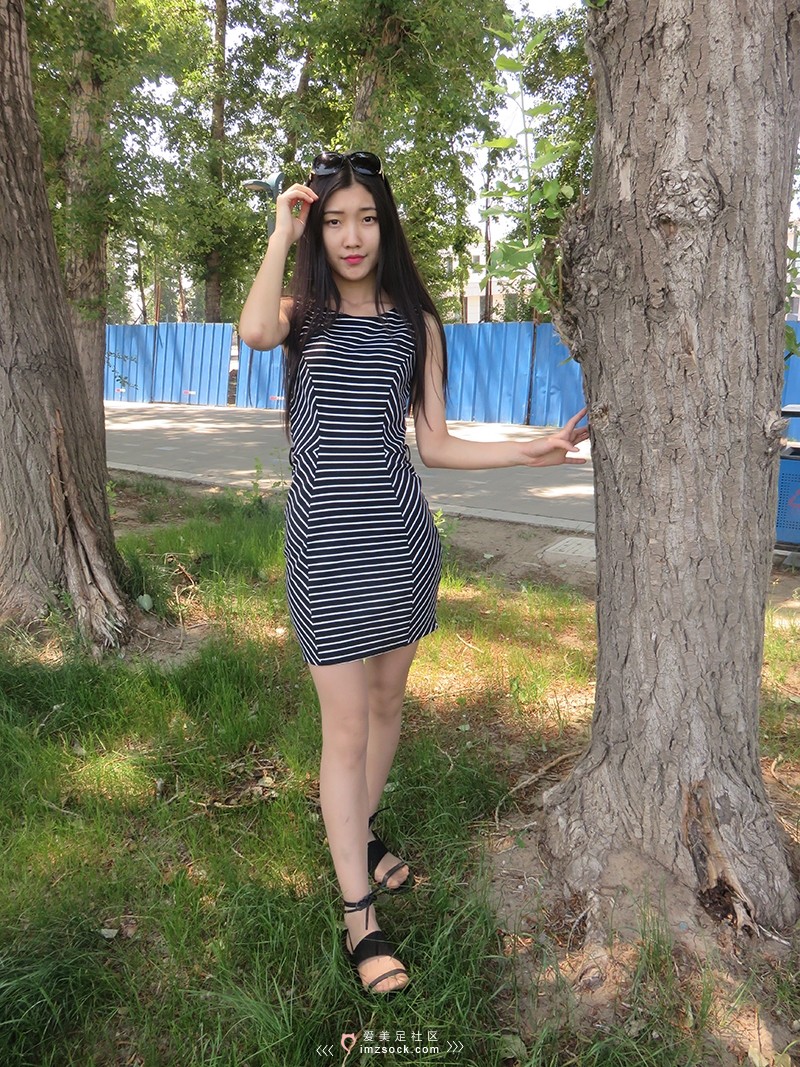 《肉丝小姐姐》作品图