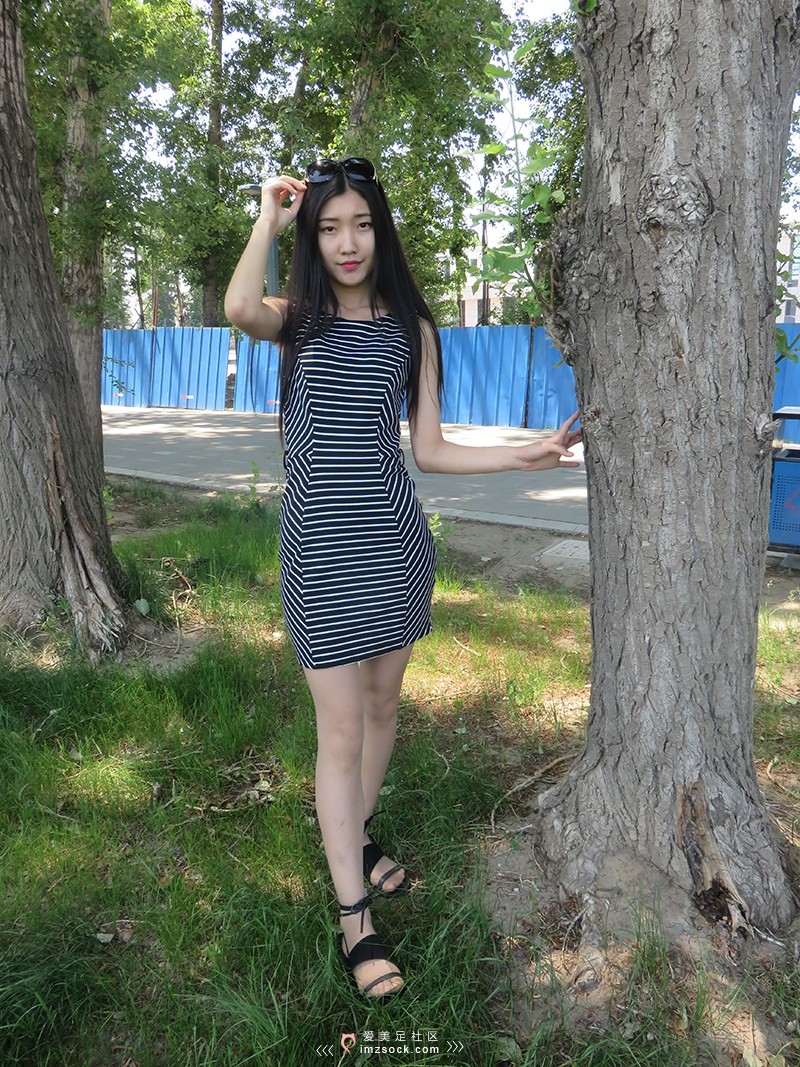 《肉丝小姐姐》作品图