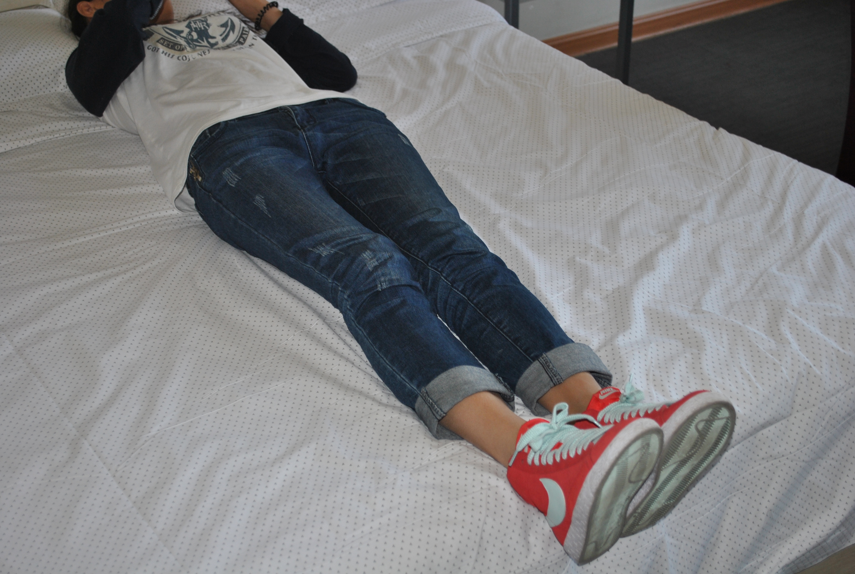 《骨干 美女 棉袜 水晶丝》作品图