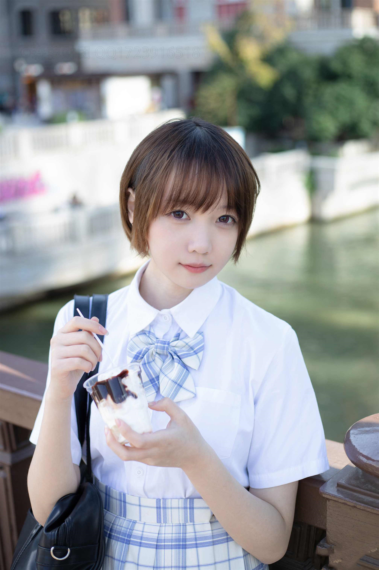 《棉花糖女孩》作品图