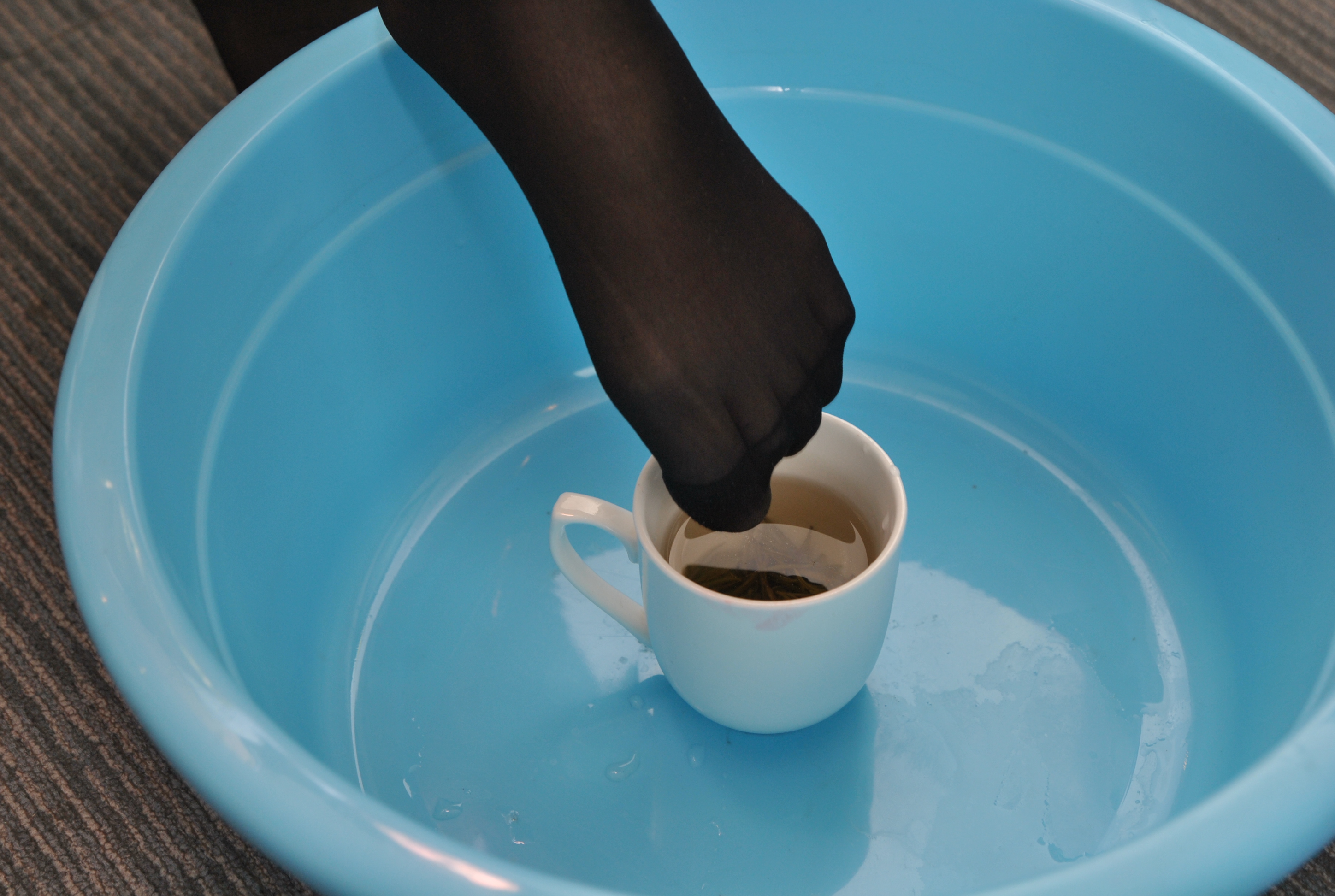 《学姐经典黑丝品味西湖龙井》作品图