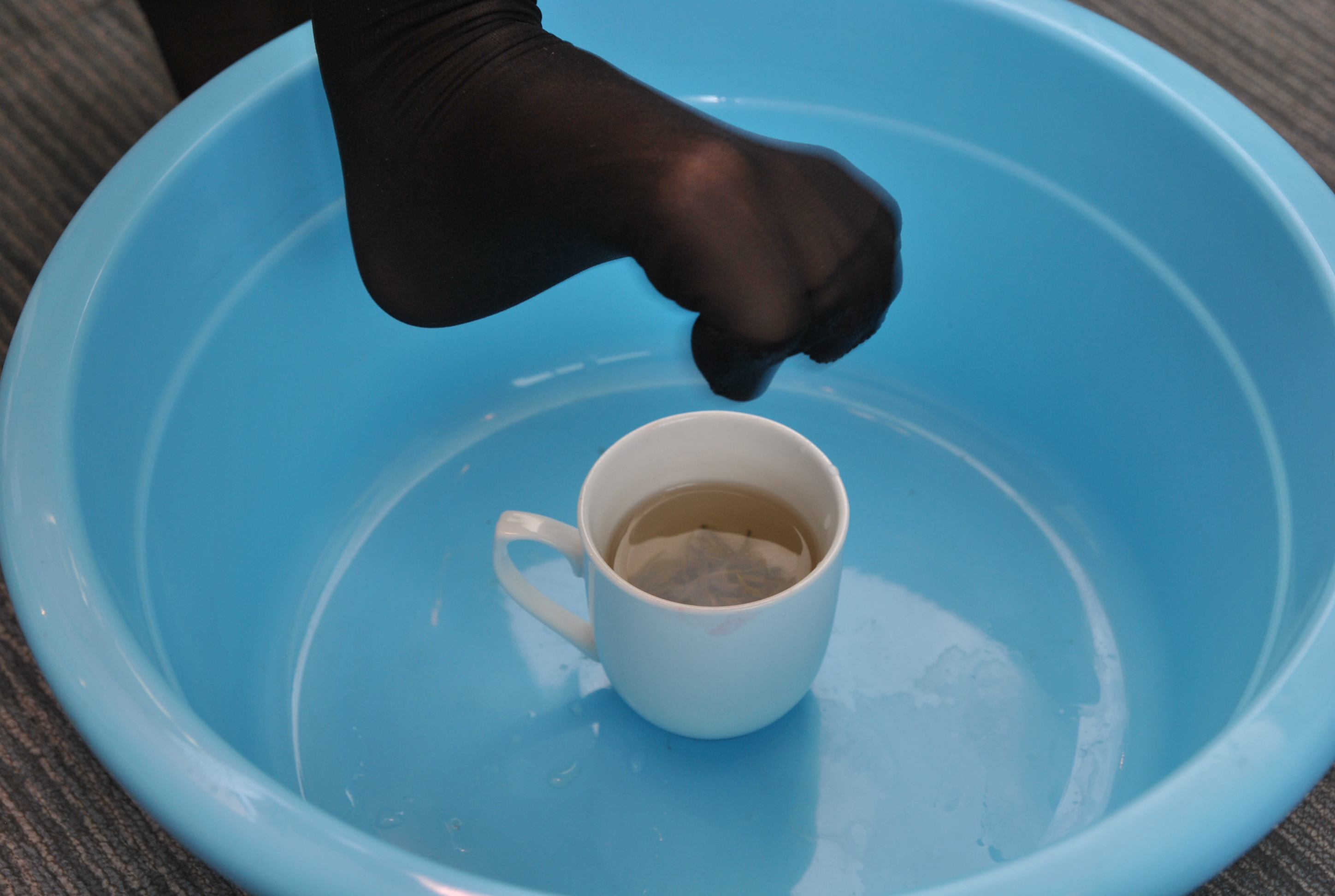 《学姐经典黑丝品味西湖龙井》作品图