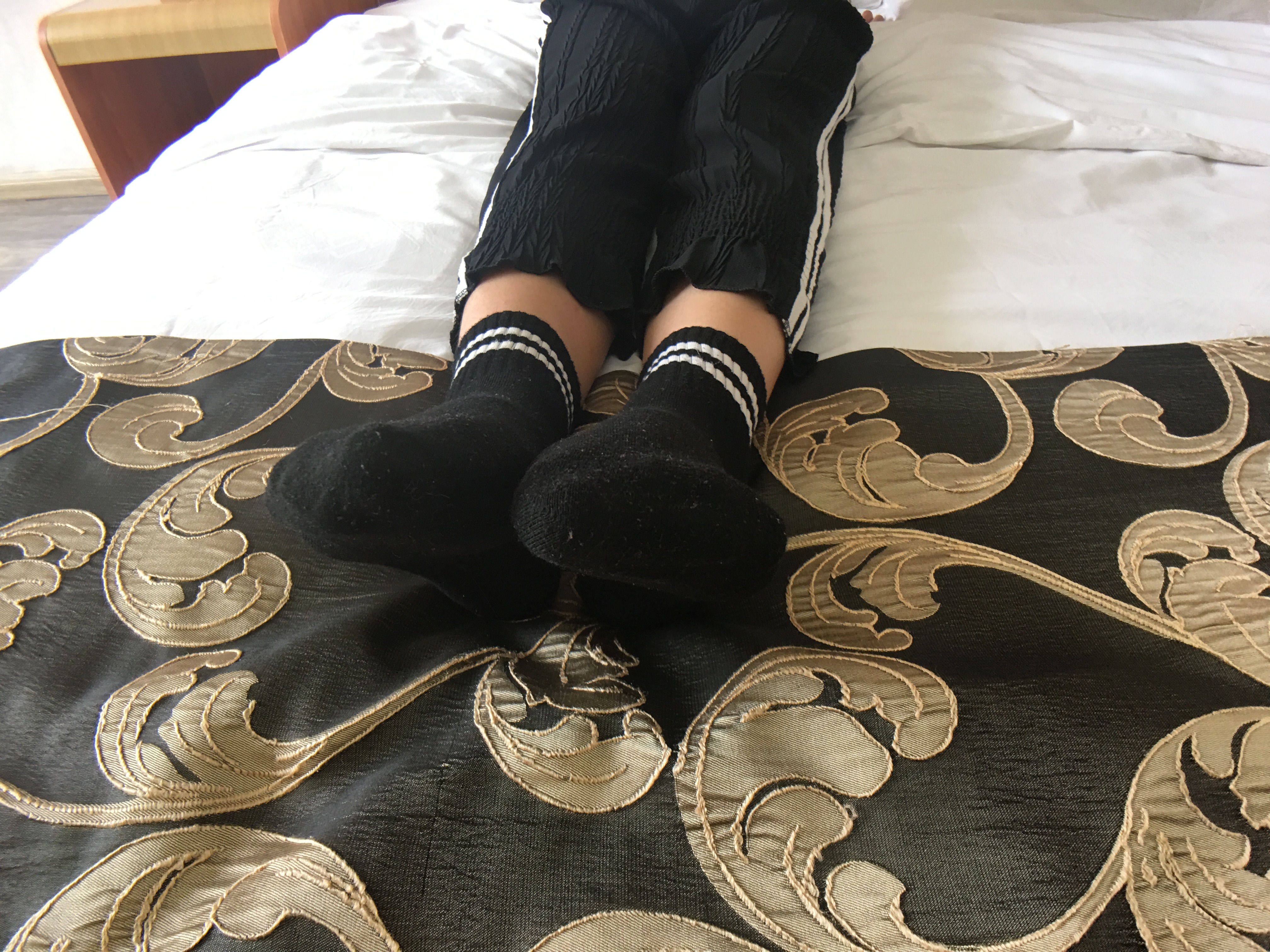 《小妹的酸臭脚丫》作品图