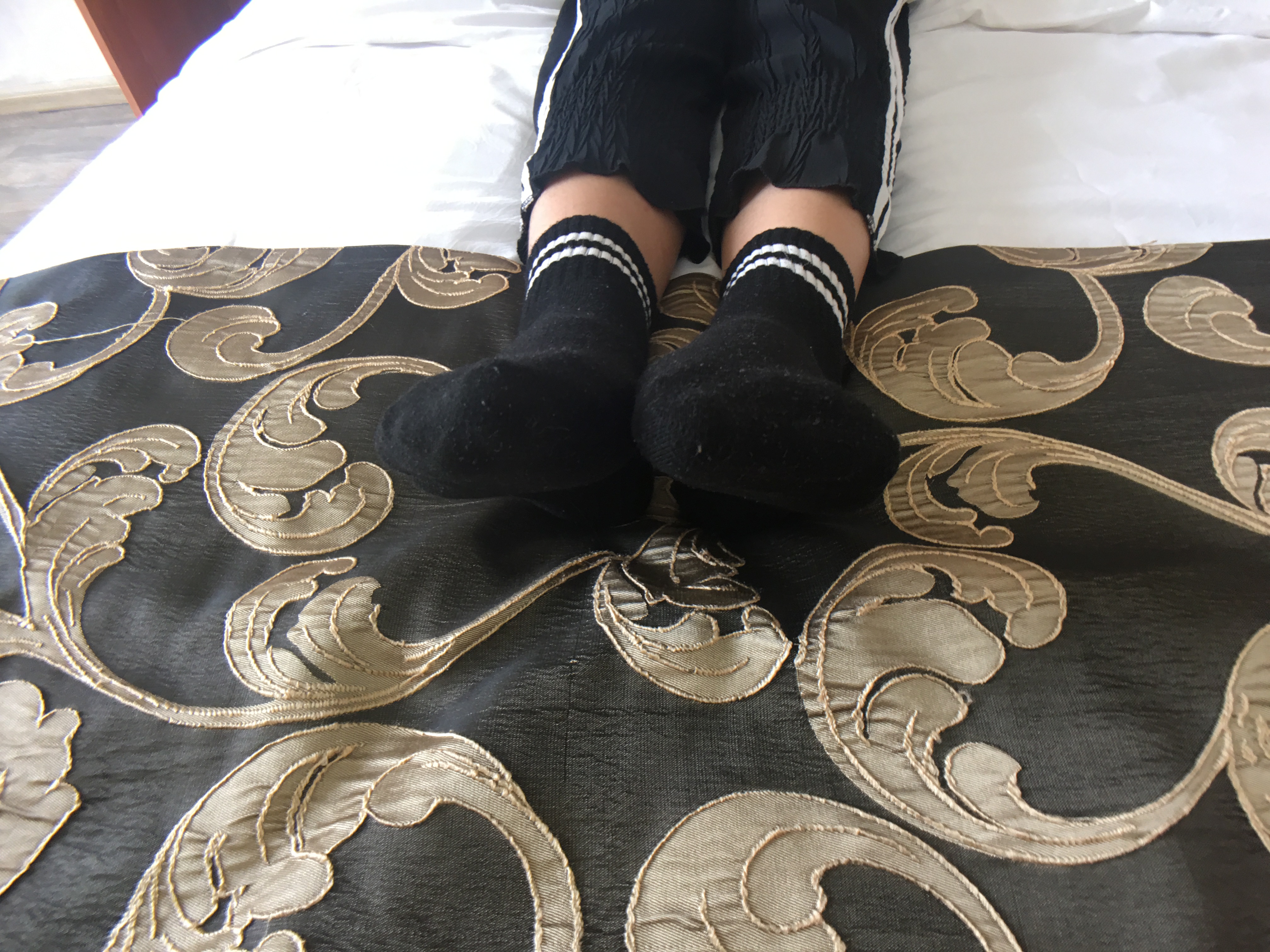 《小妹的酸臭脚丫》作品图