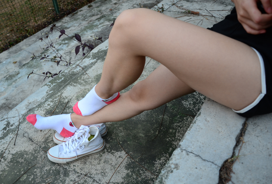 《黑色运动装》作品图