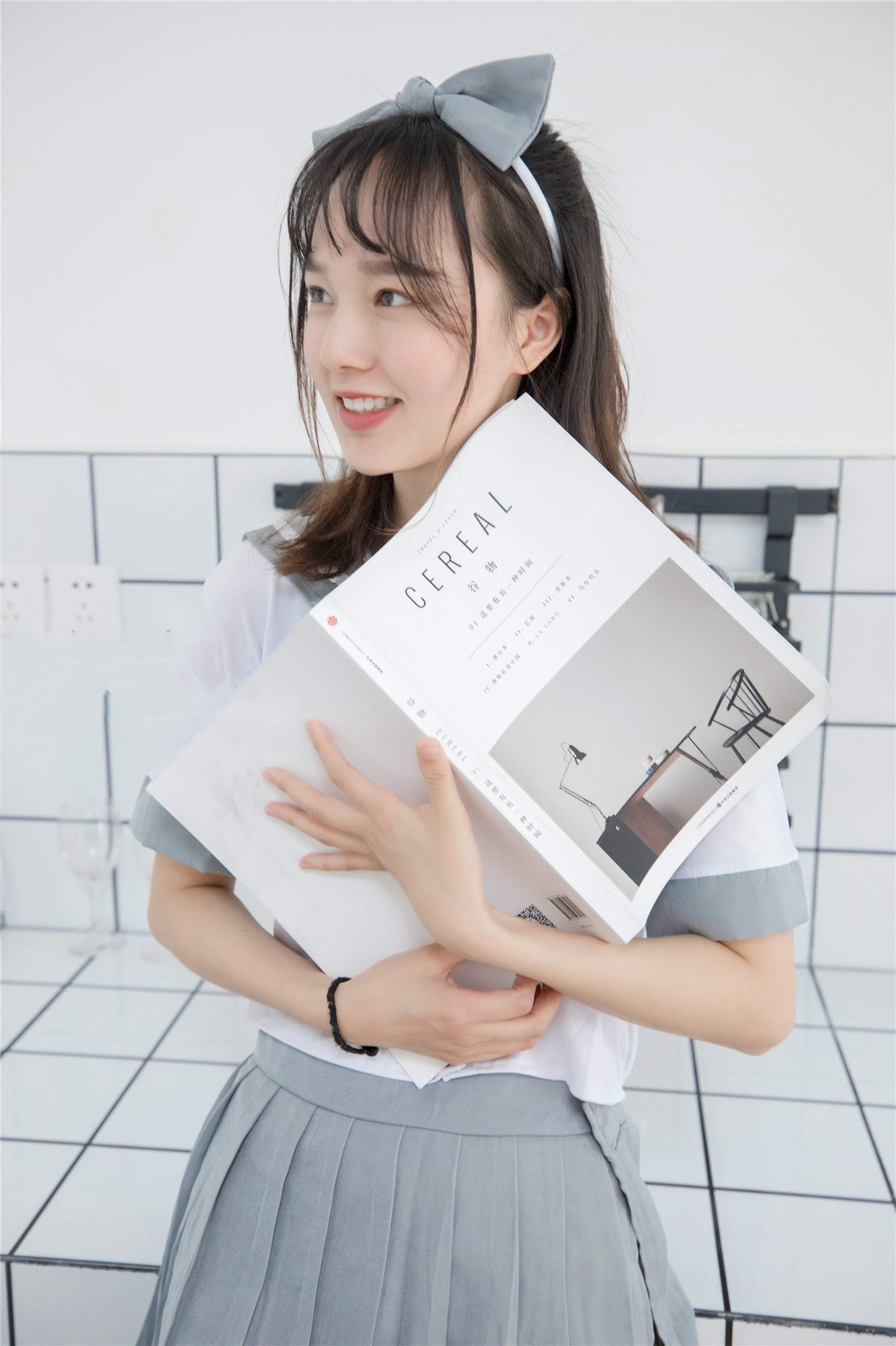 《白色の空间》作品图