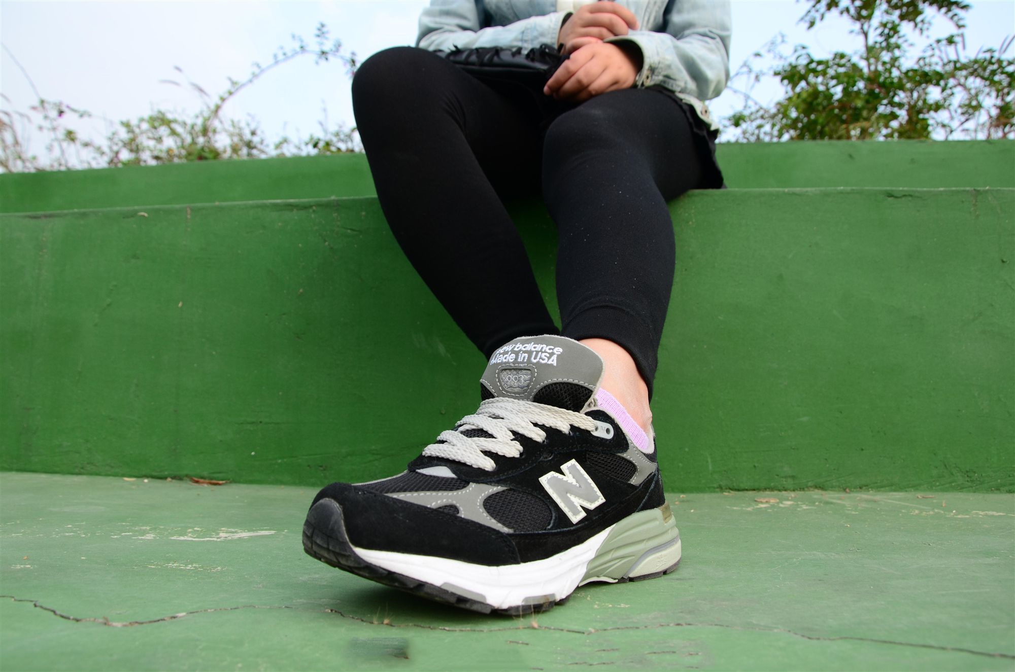 《N字鞋同学》作品图