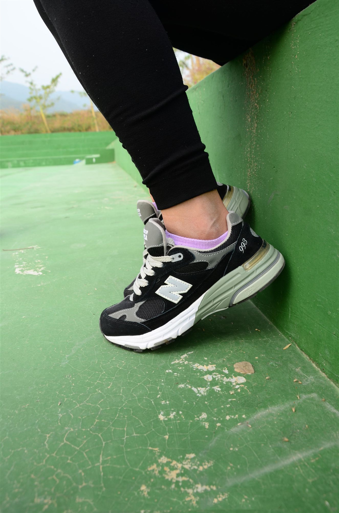 《N字鞋同学》作品图