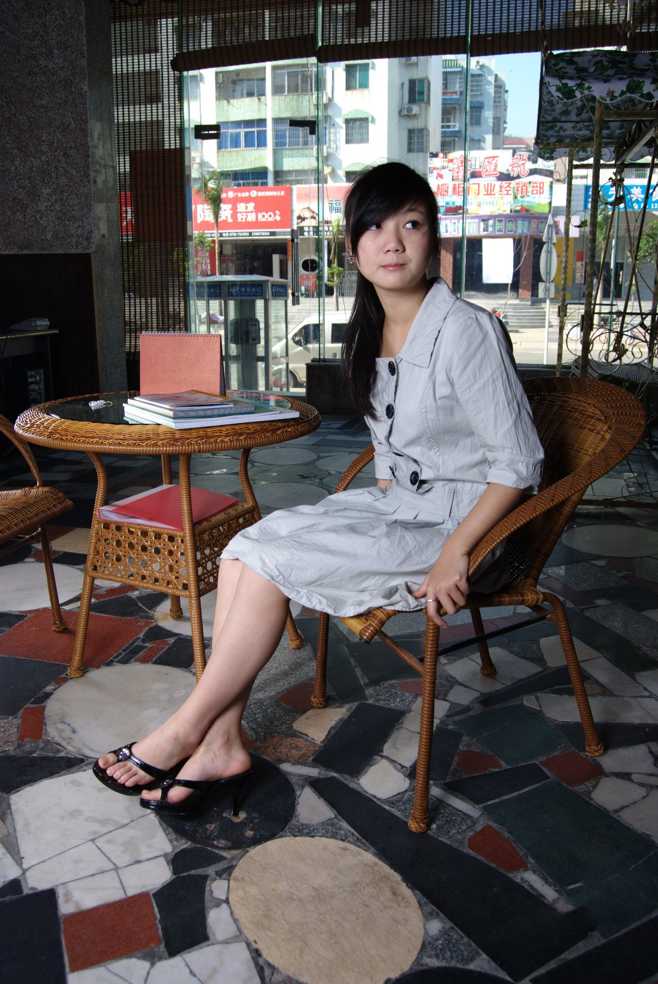 《凉高跟少女》作品图