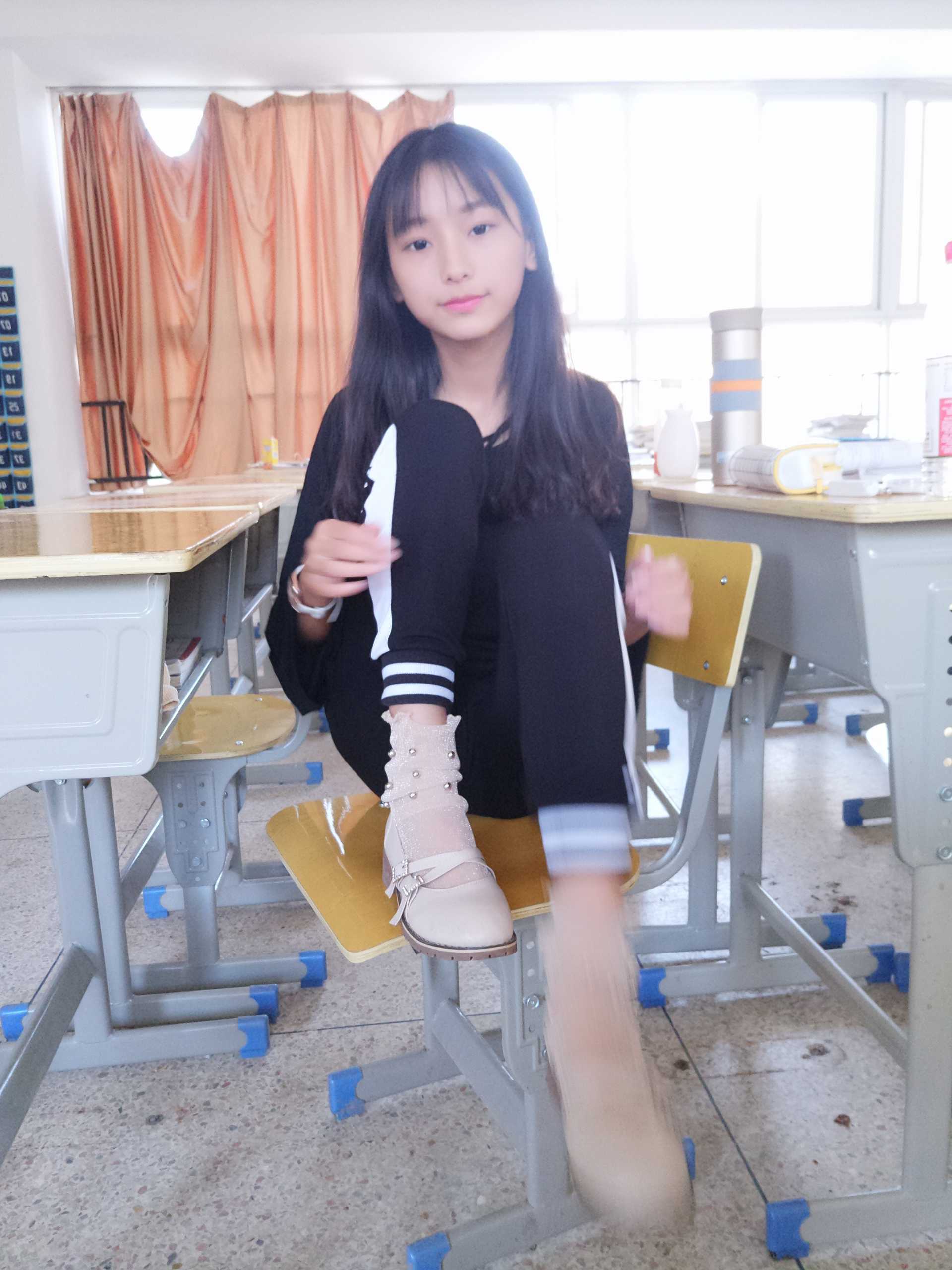 《小萌妹蓓蓓校园约拍》作品图