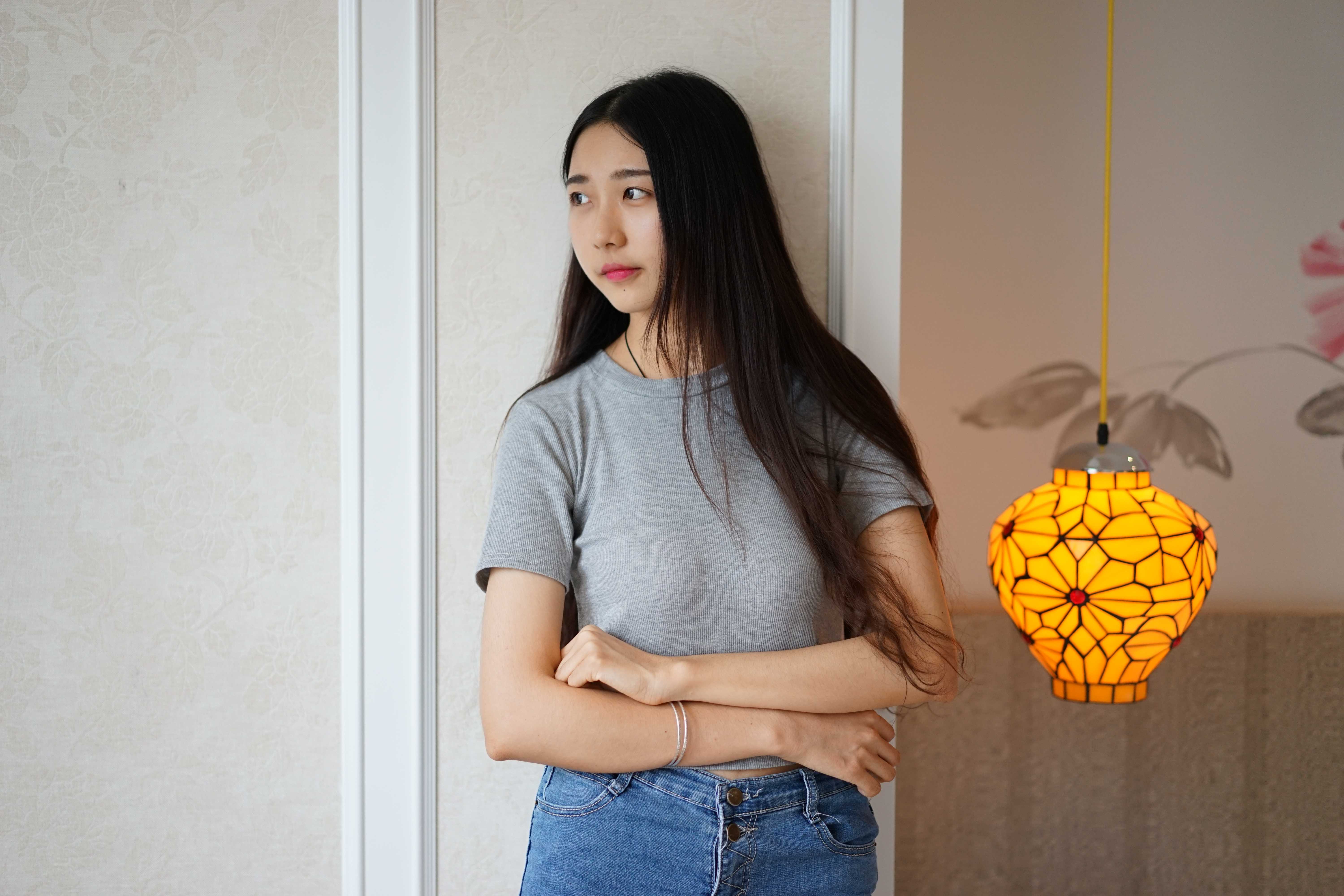 《可爱的长腿学妹》作品图