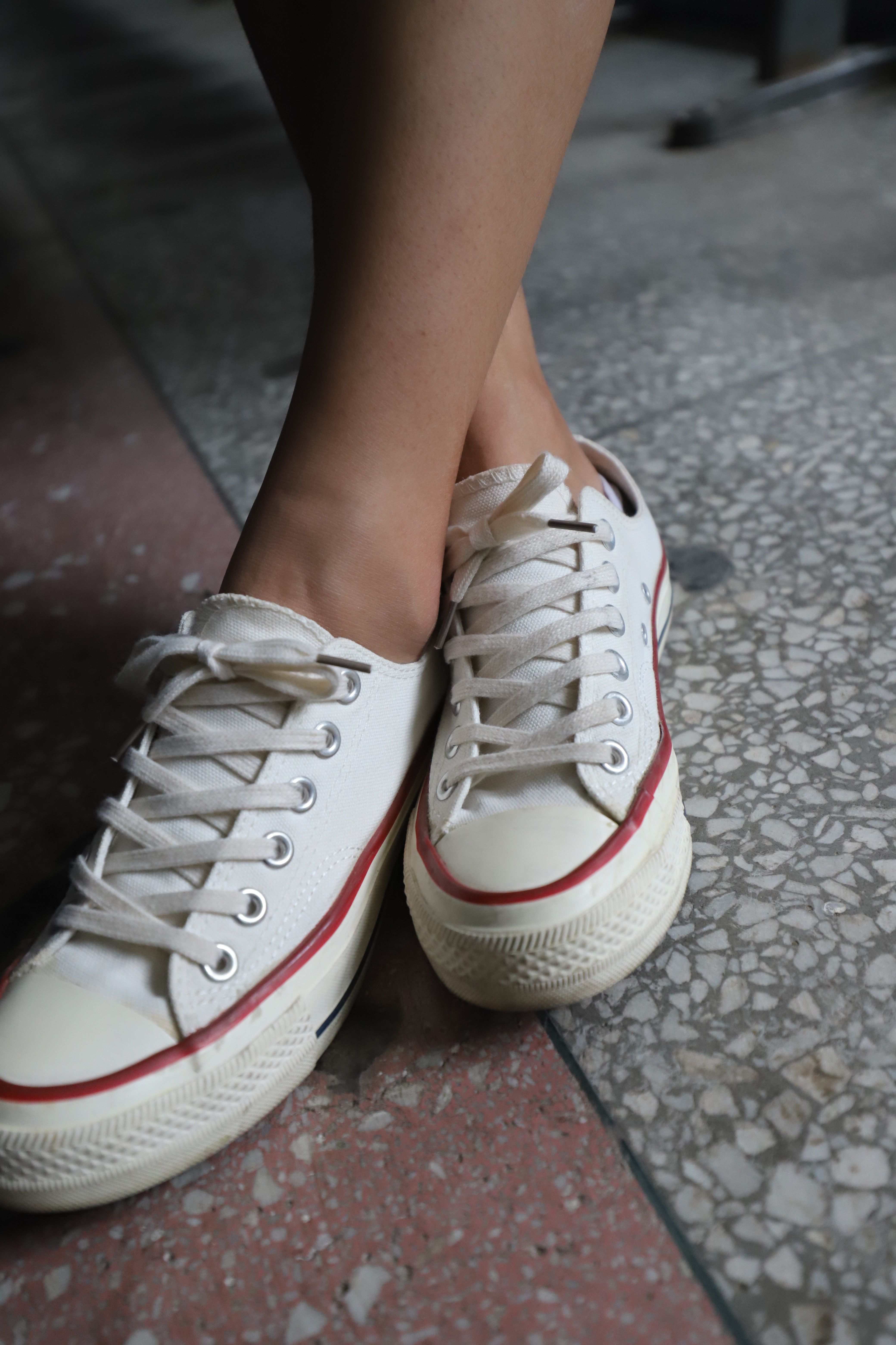 《学妹帆布鞋の船袜脚丫》作品图