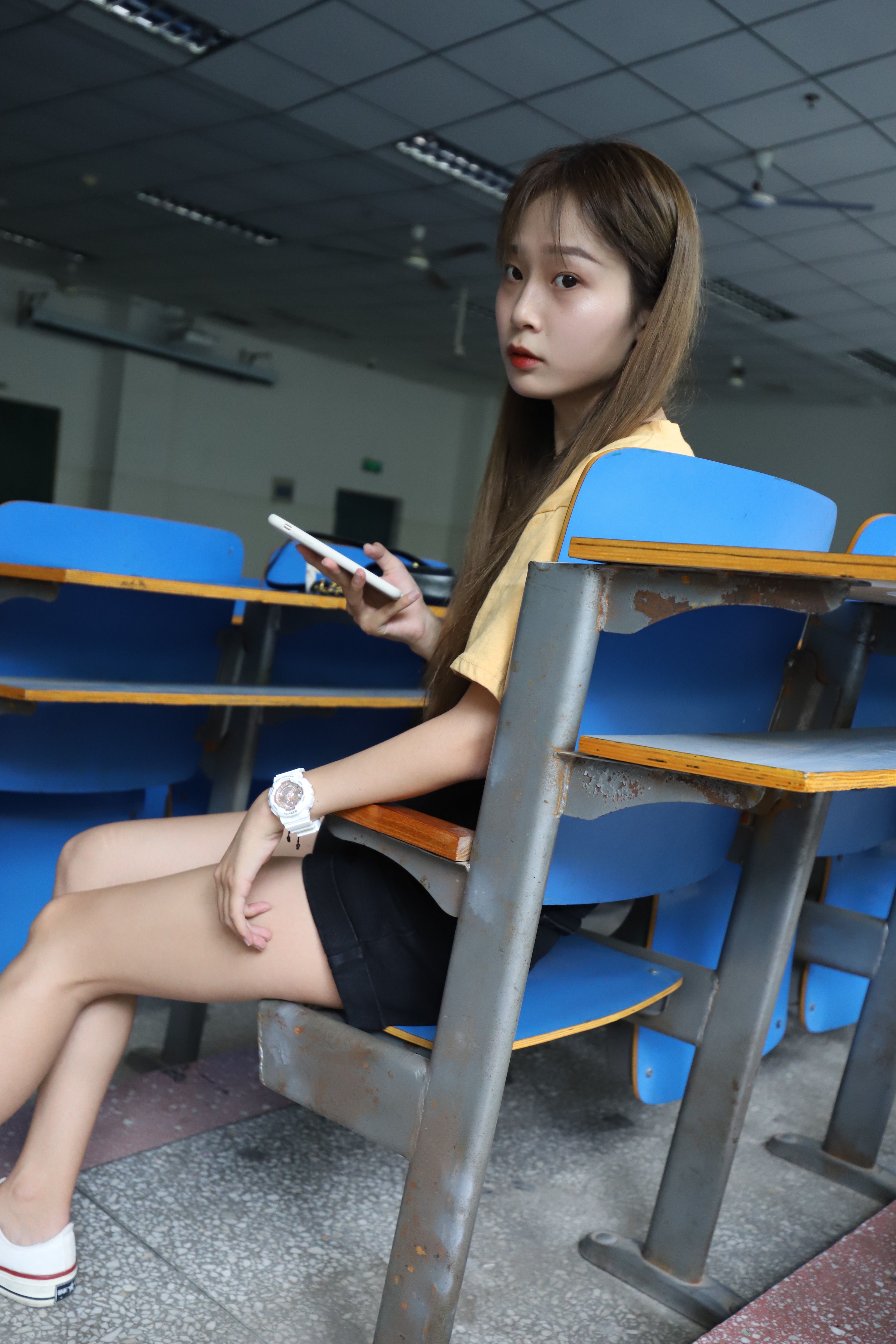 《学妹帆布鞋の船袜脚丫》作品图