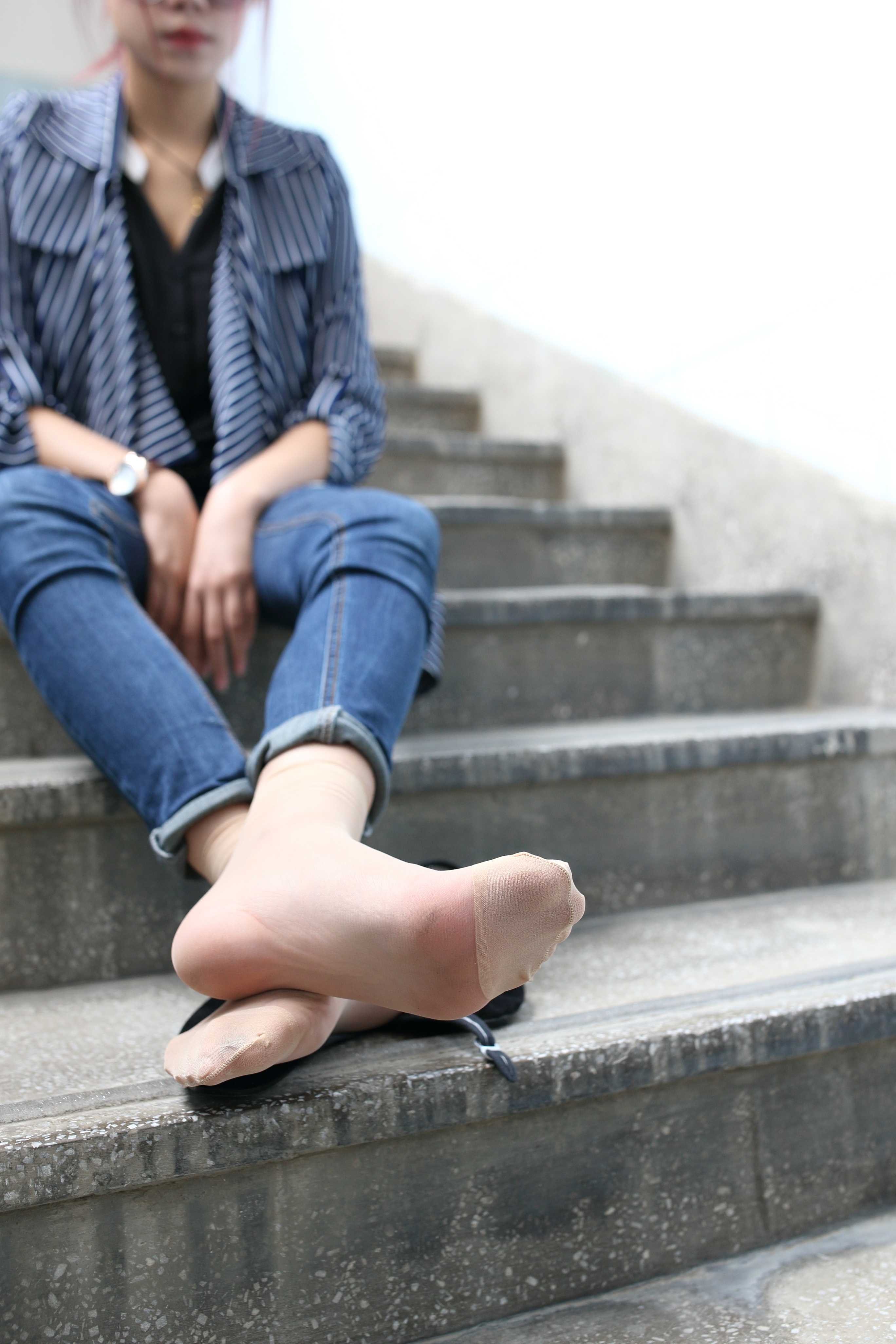 《妩媚姐姐脚丫》作品图