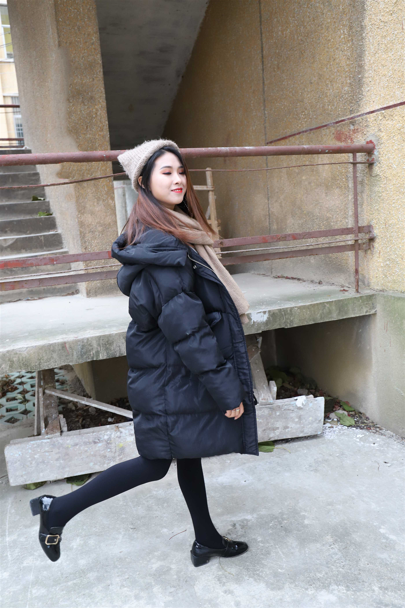 《一起逛校园啊》作品图