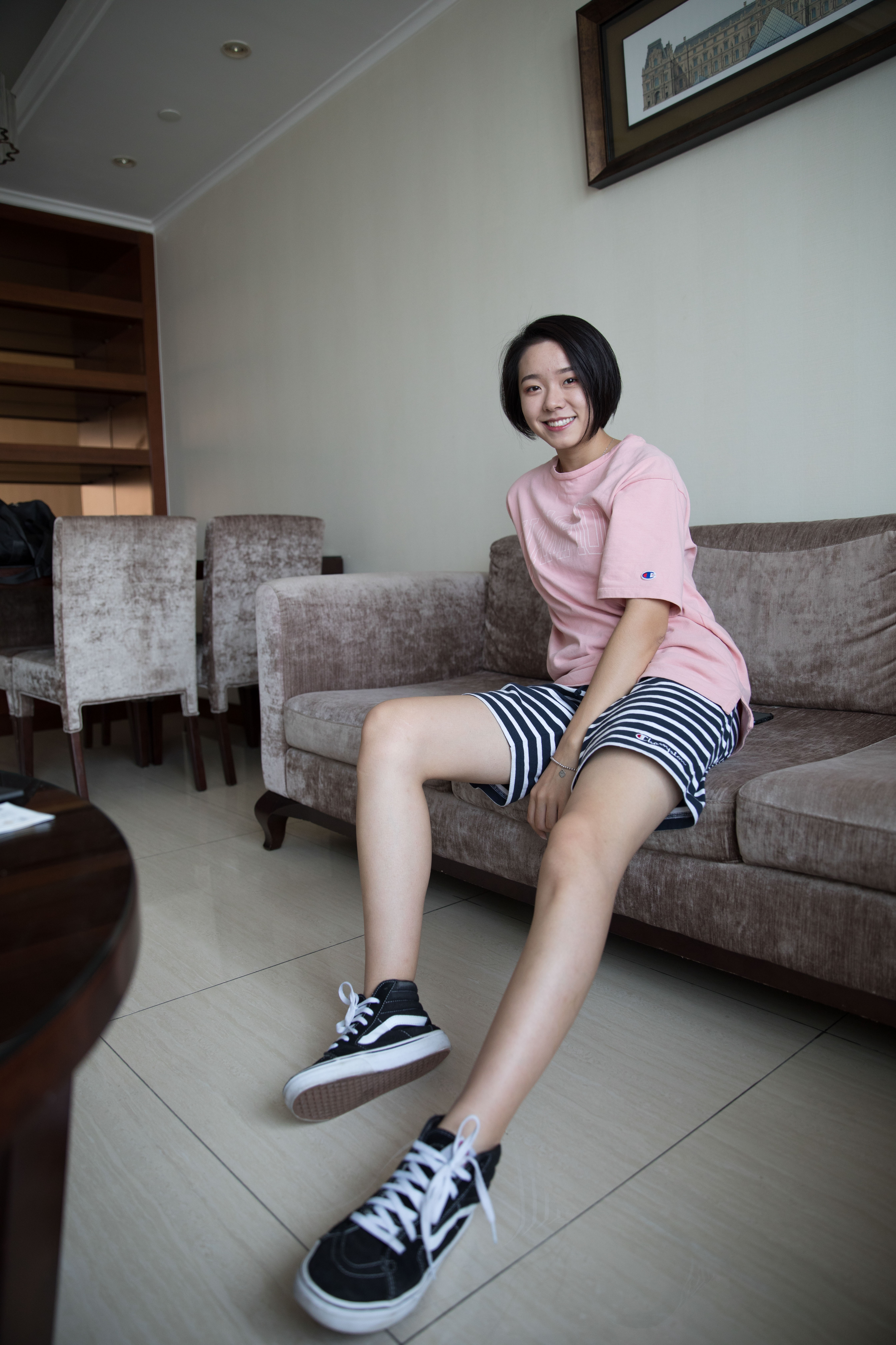 《爱笑的小女生+视频一部》作品图