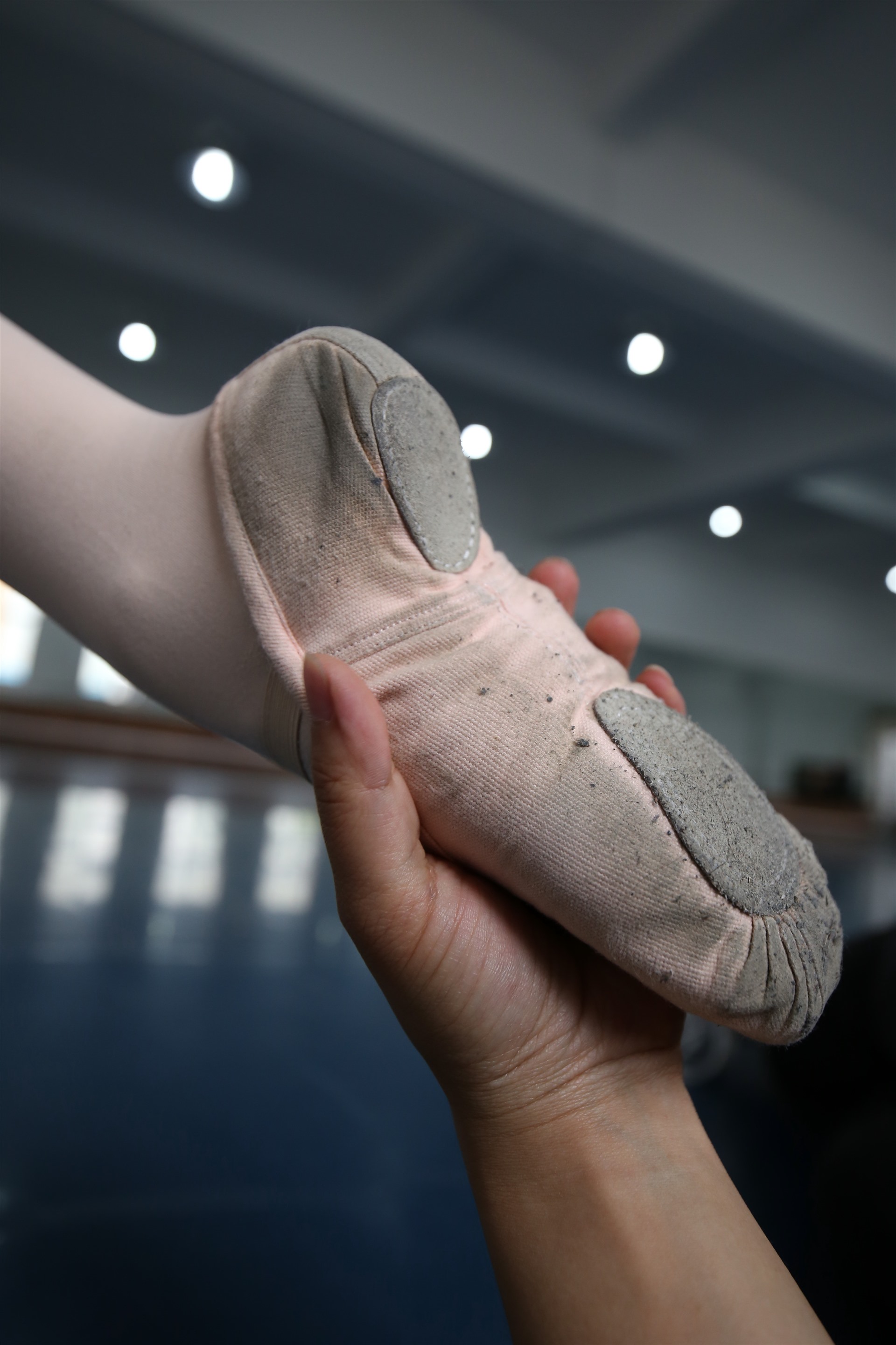 《舞蹈少女练舞+视频一部》作品图