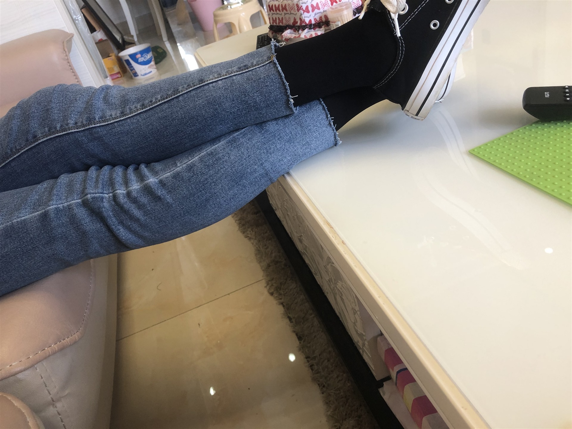 《来瓶阿萨姆奶茶吧》作品图