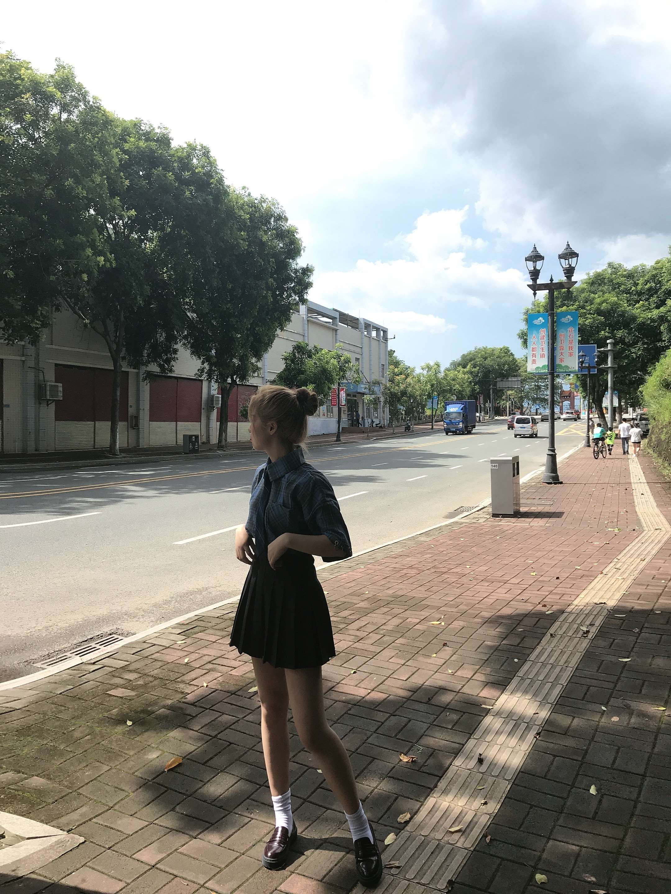 《一起来压马路呀+视频2个》作品图