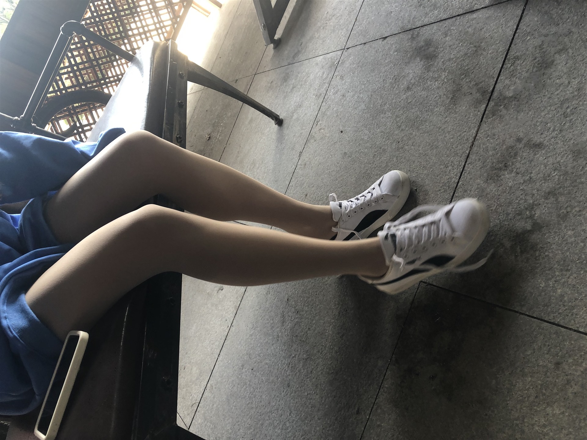 《小学教师逛街买书+视频5部》作品图