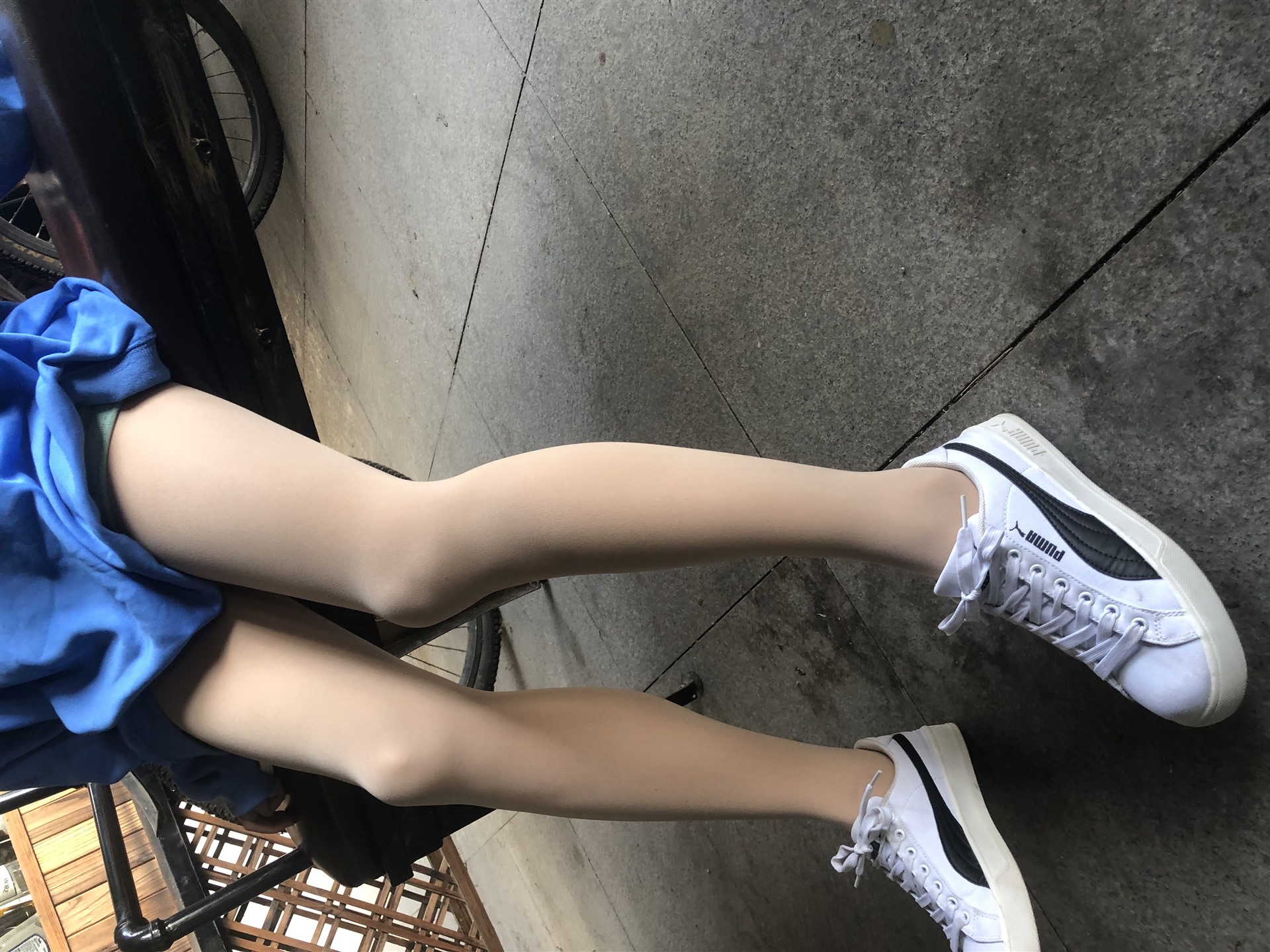 《小学教师逛街买书+视频5部》作品图