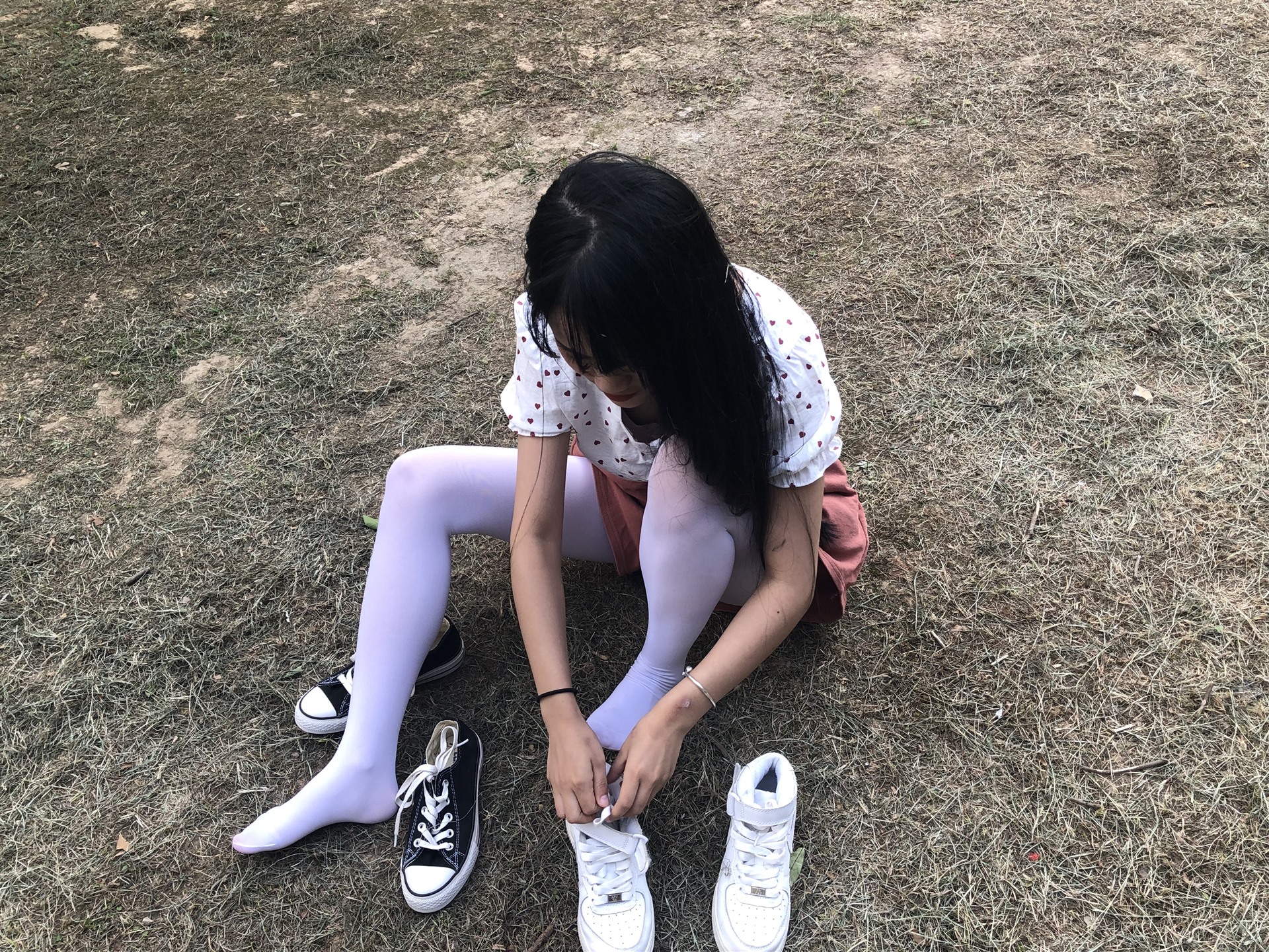 《学姐换鞋全过程+2个视频》作品图