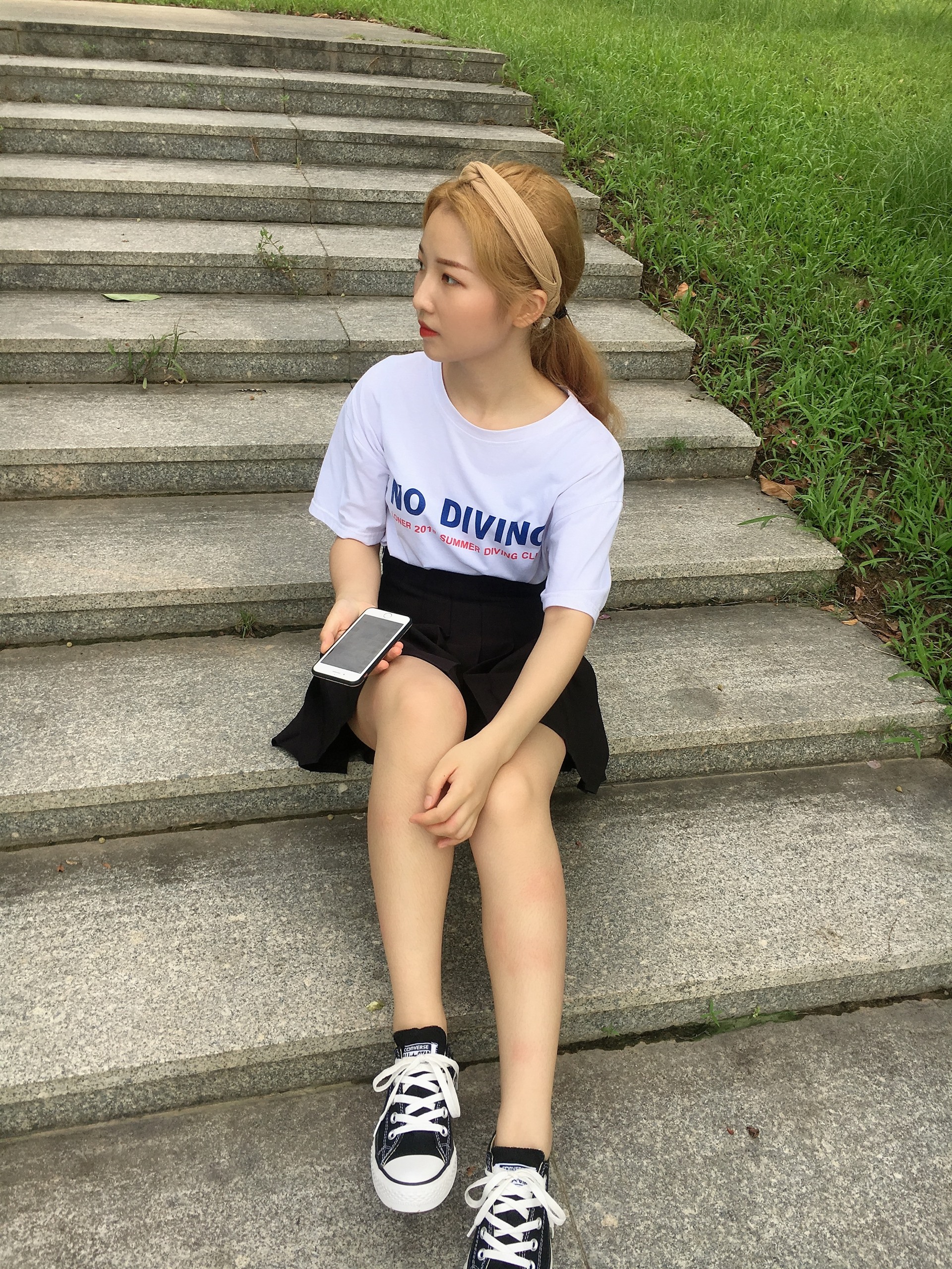 《小姐姐公园踏青第二期》作品图