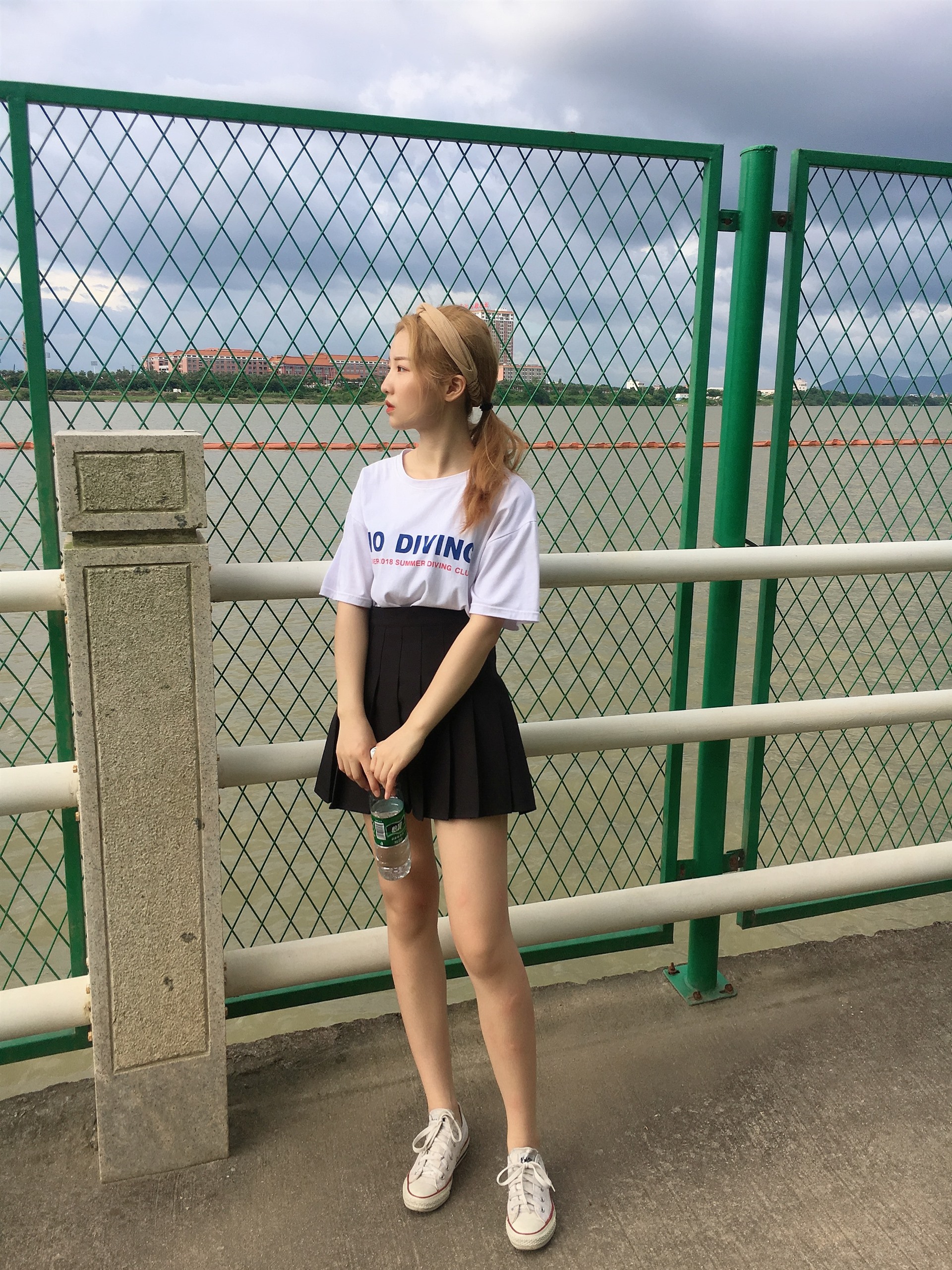 《小姐姐公园踏青第二期》作品图