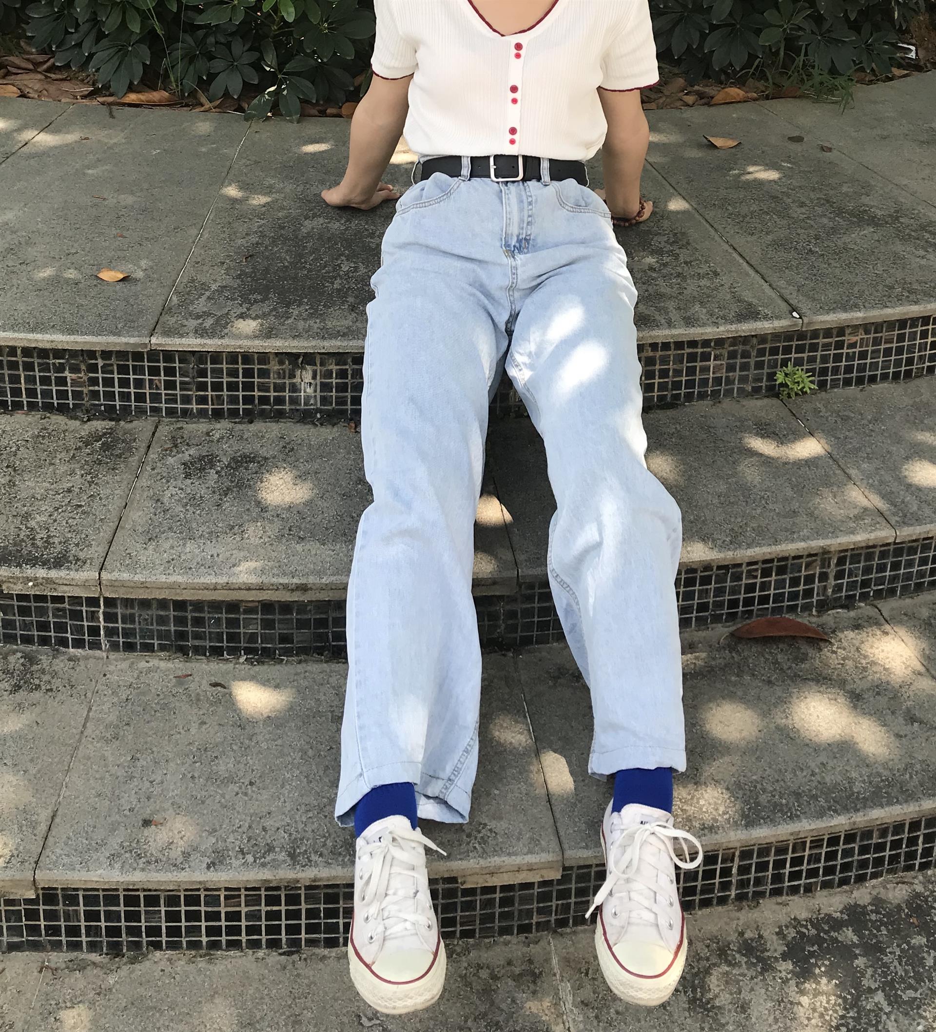 《牛仔帆布鞋の棉袜脚丫+视频2个》作品图