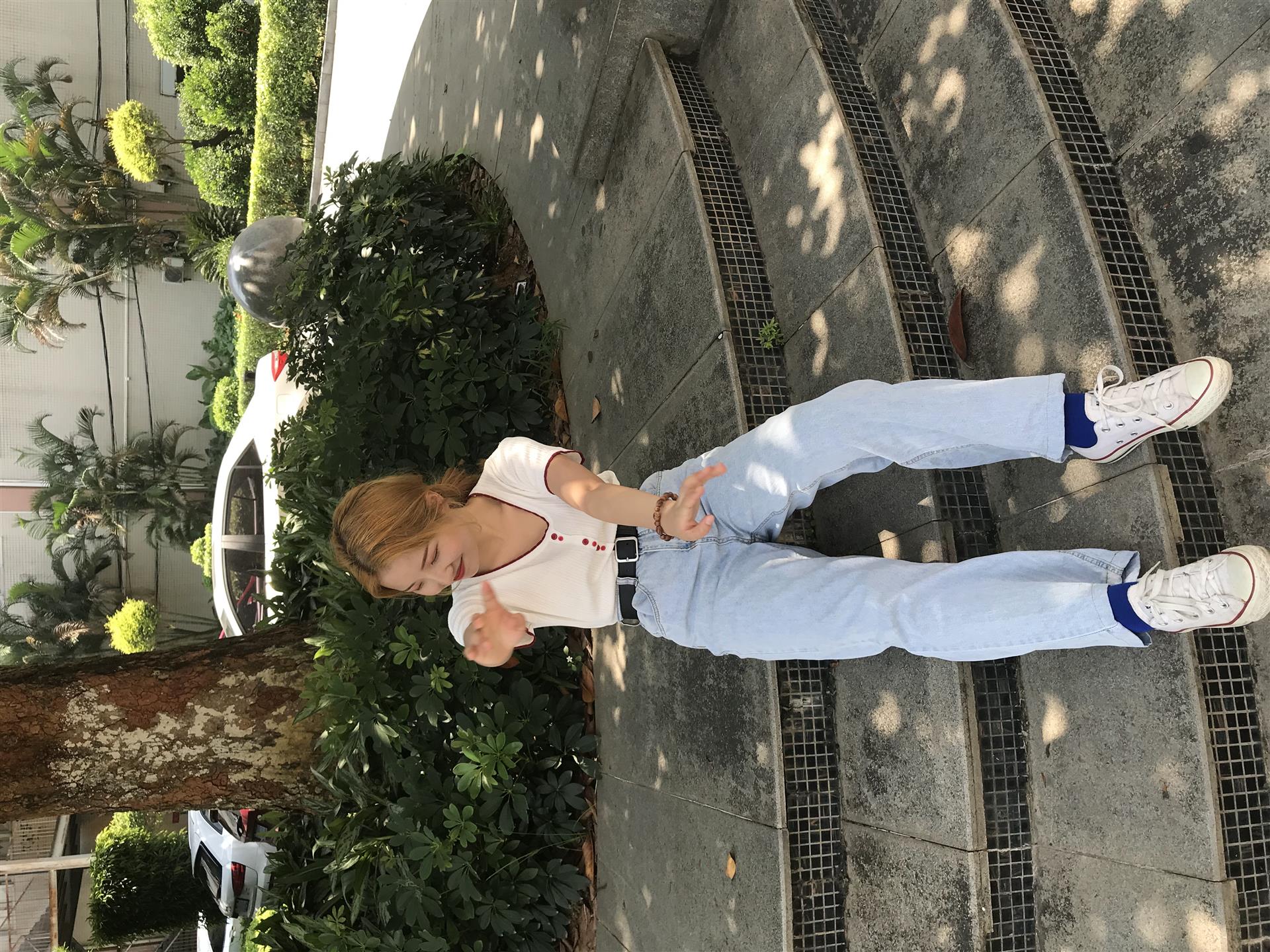 《牛仔帆布鞋の棉袜脚丫+视频2个》作品图