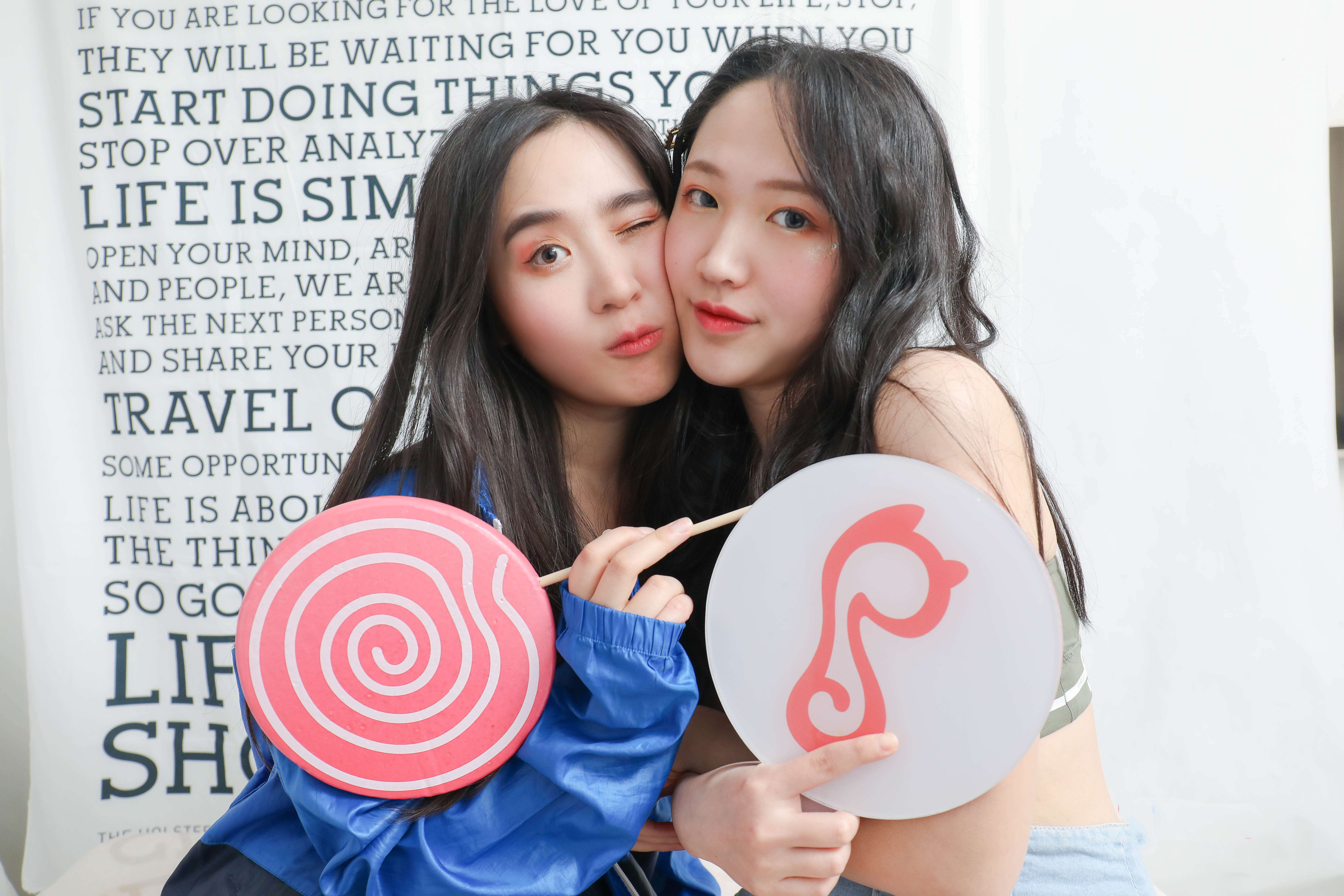 《包包与北北互jio》作品图