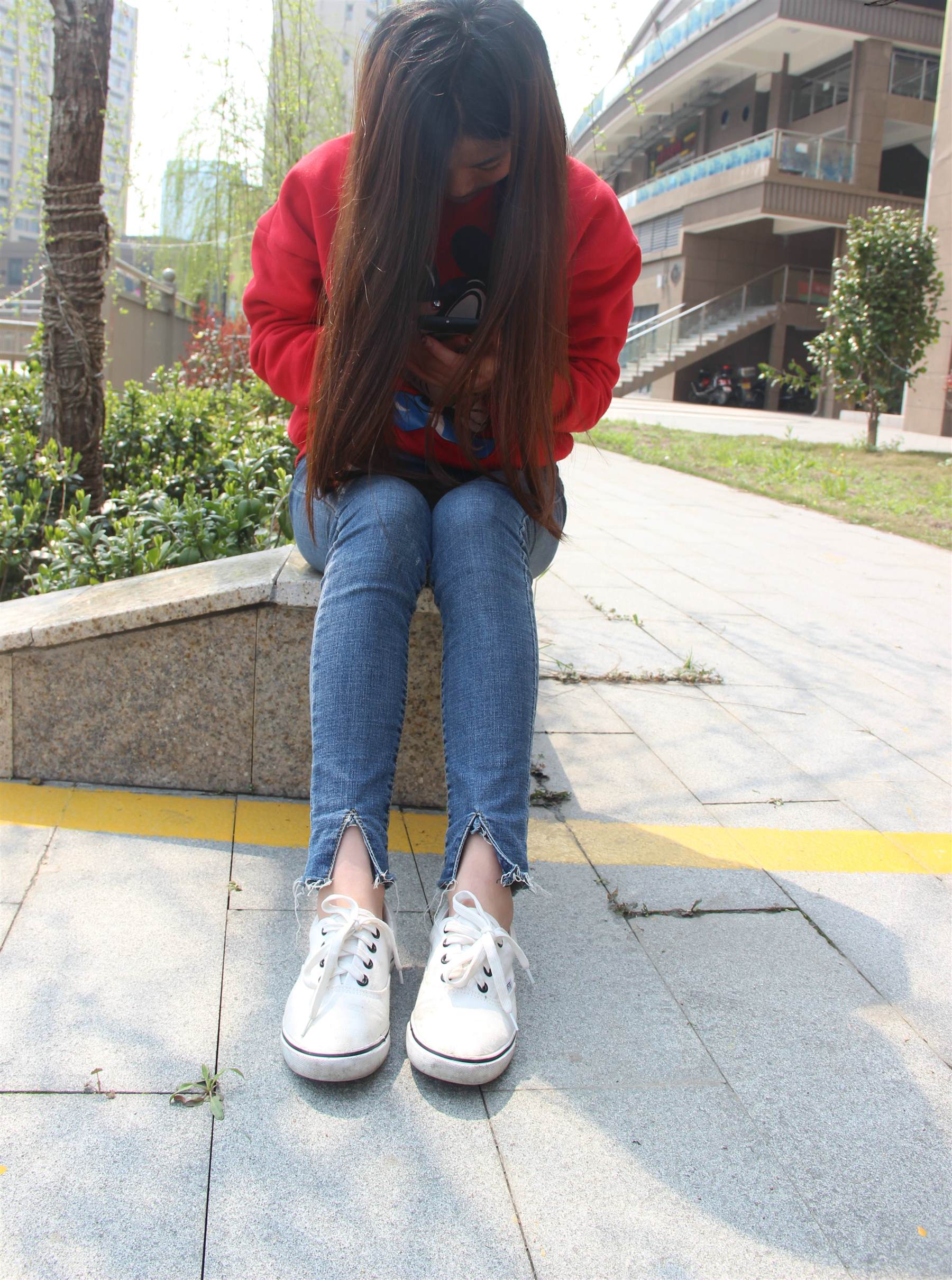 《小姐姐帆布鞋の船袜脚丫》作品图