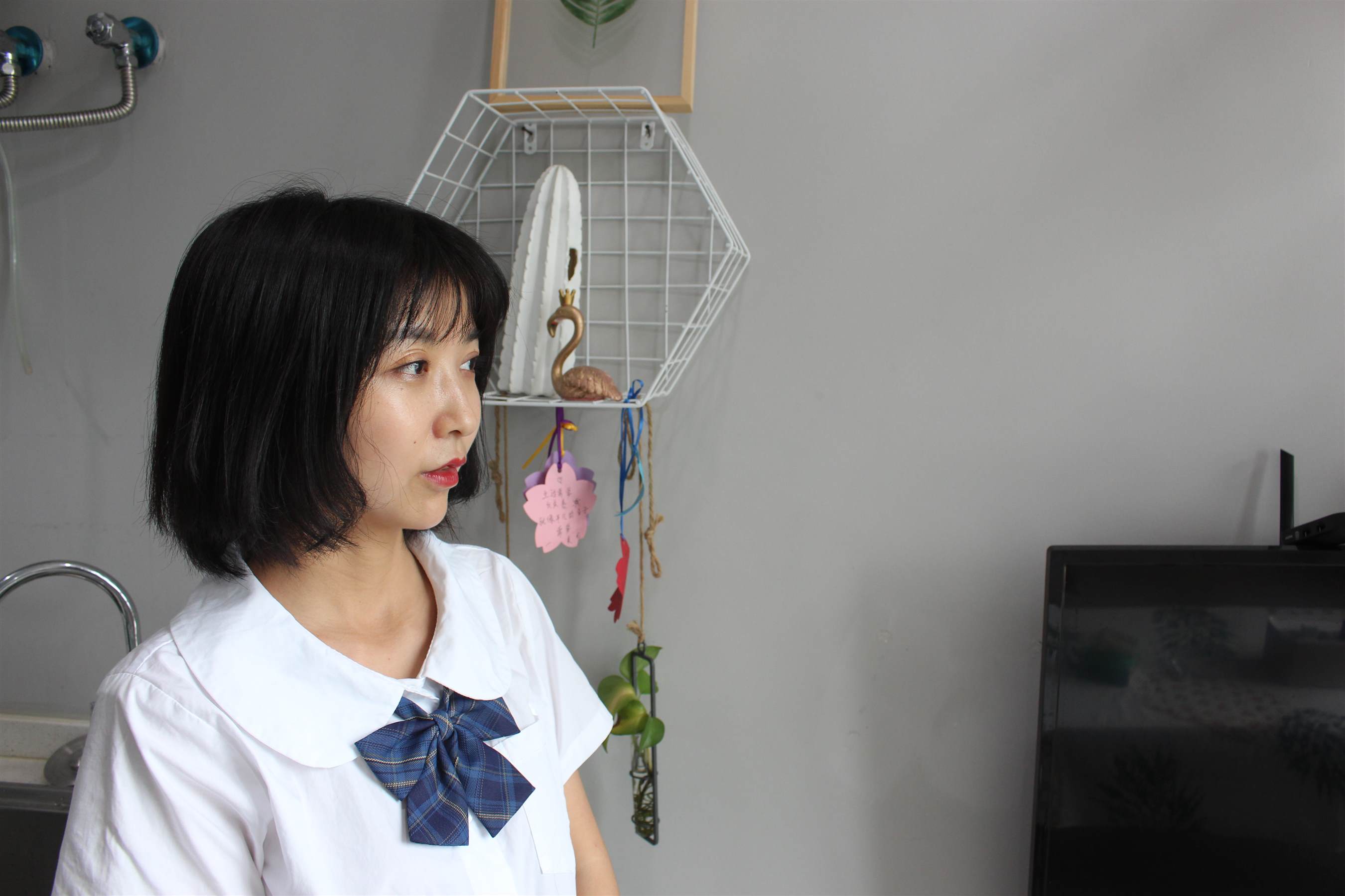 《日系学生服皮鞋の棉袜脚丫+【视频1个百度网盘下载】》作品图