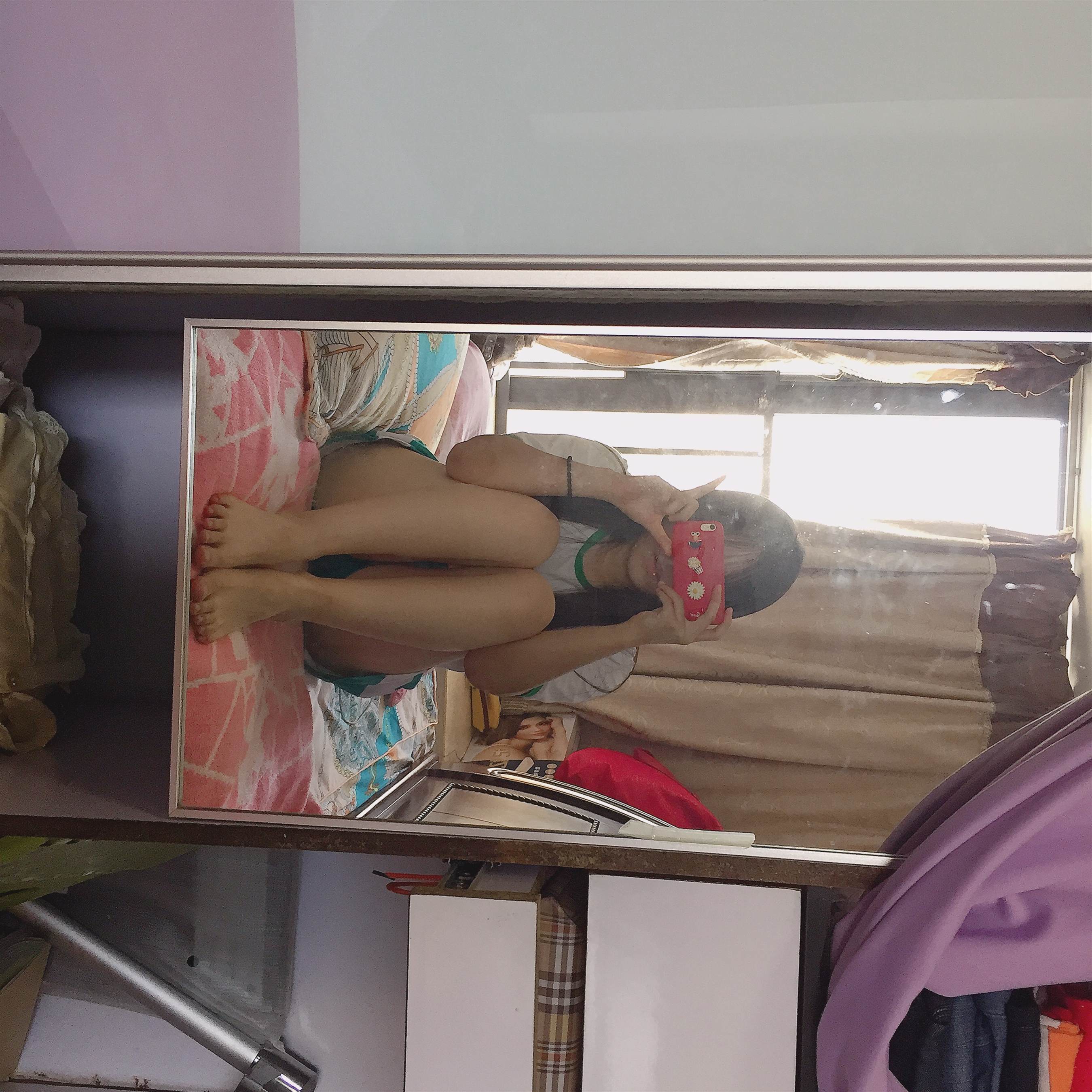 《悸动的清纯美少女》作品图