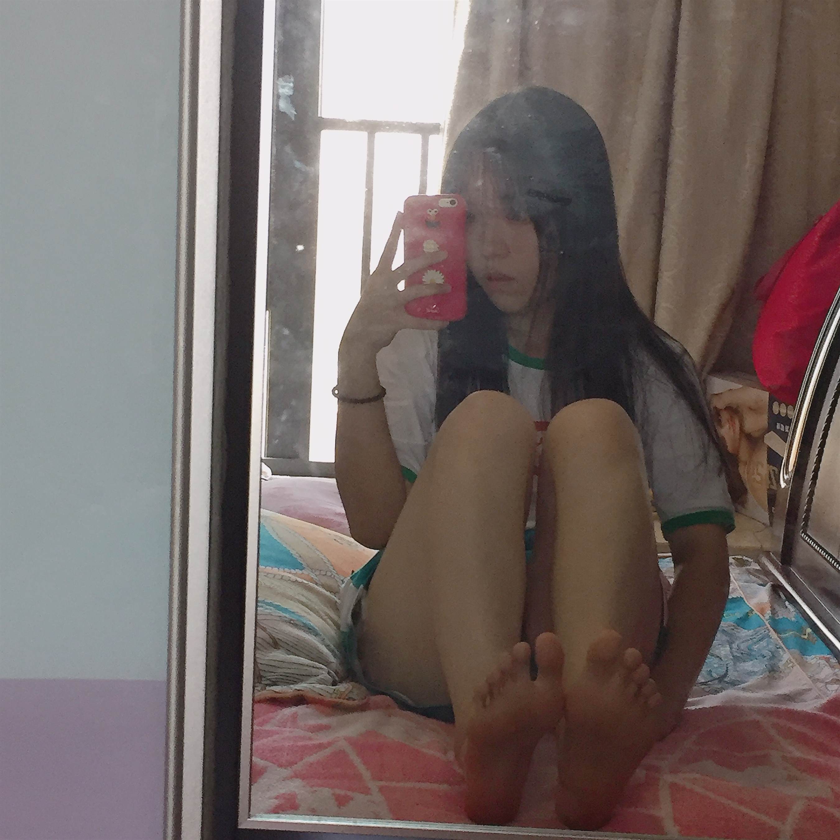 《悸动的清纯美少女》作品图