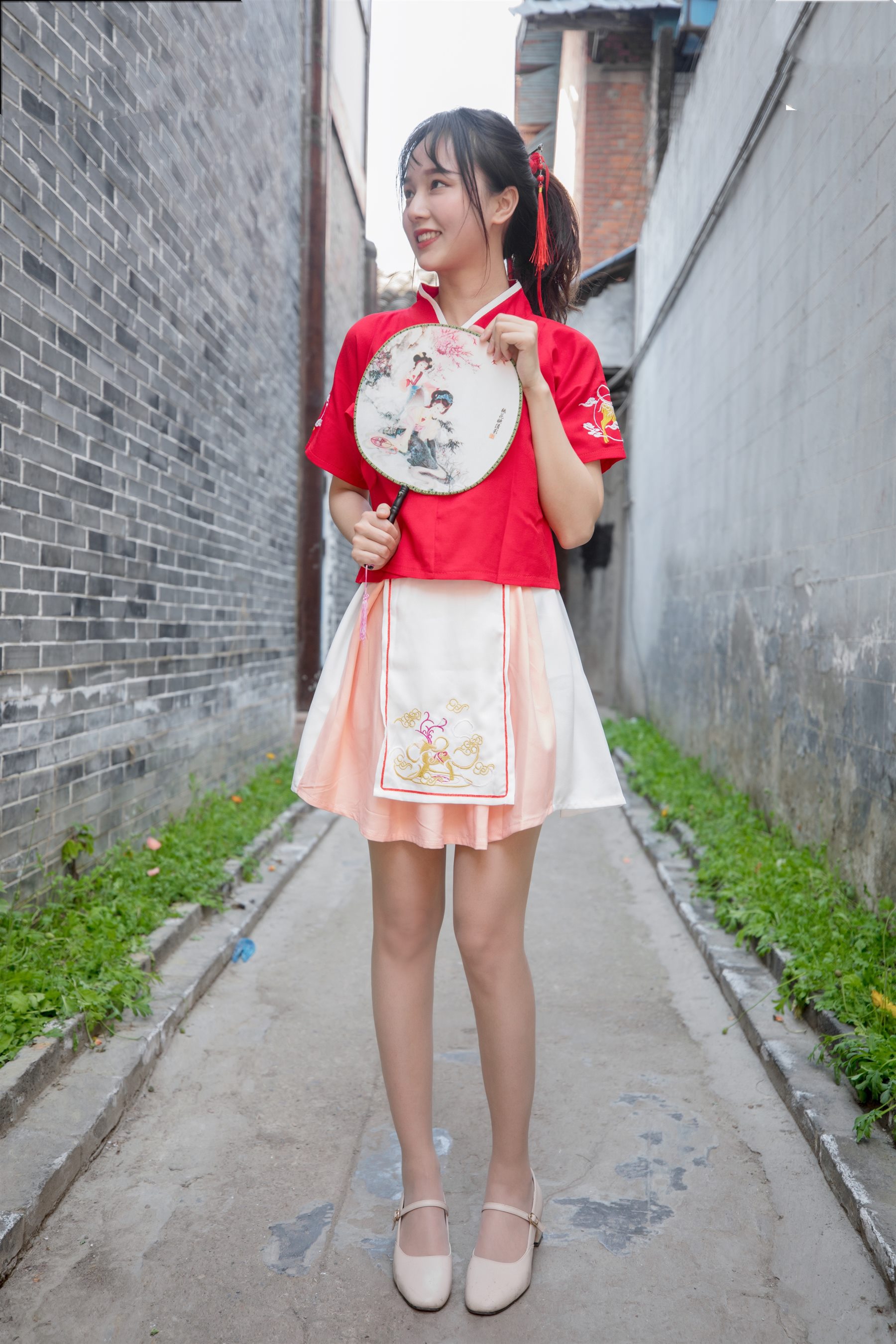 《古风汉服少女》作品图