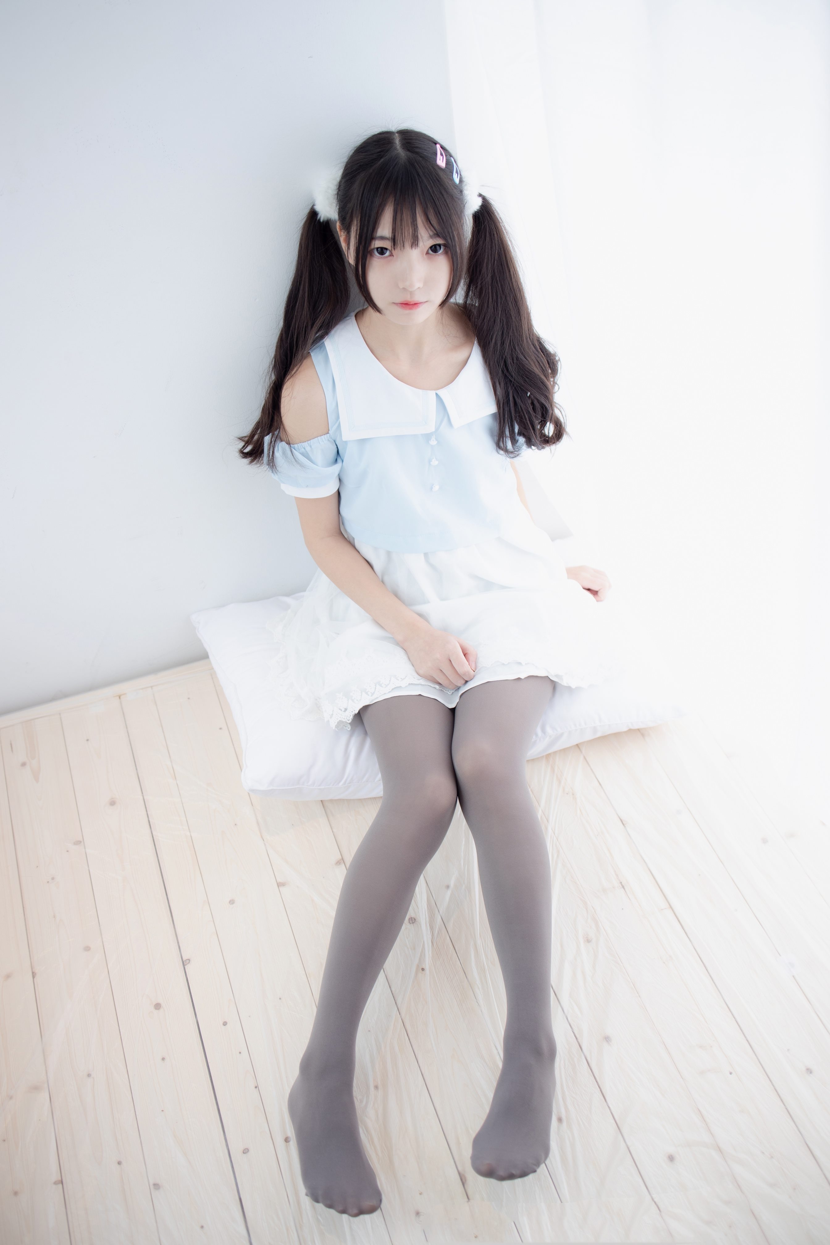 《来瓶AD钙吧》作品图