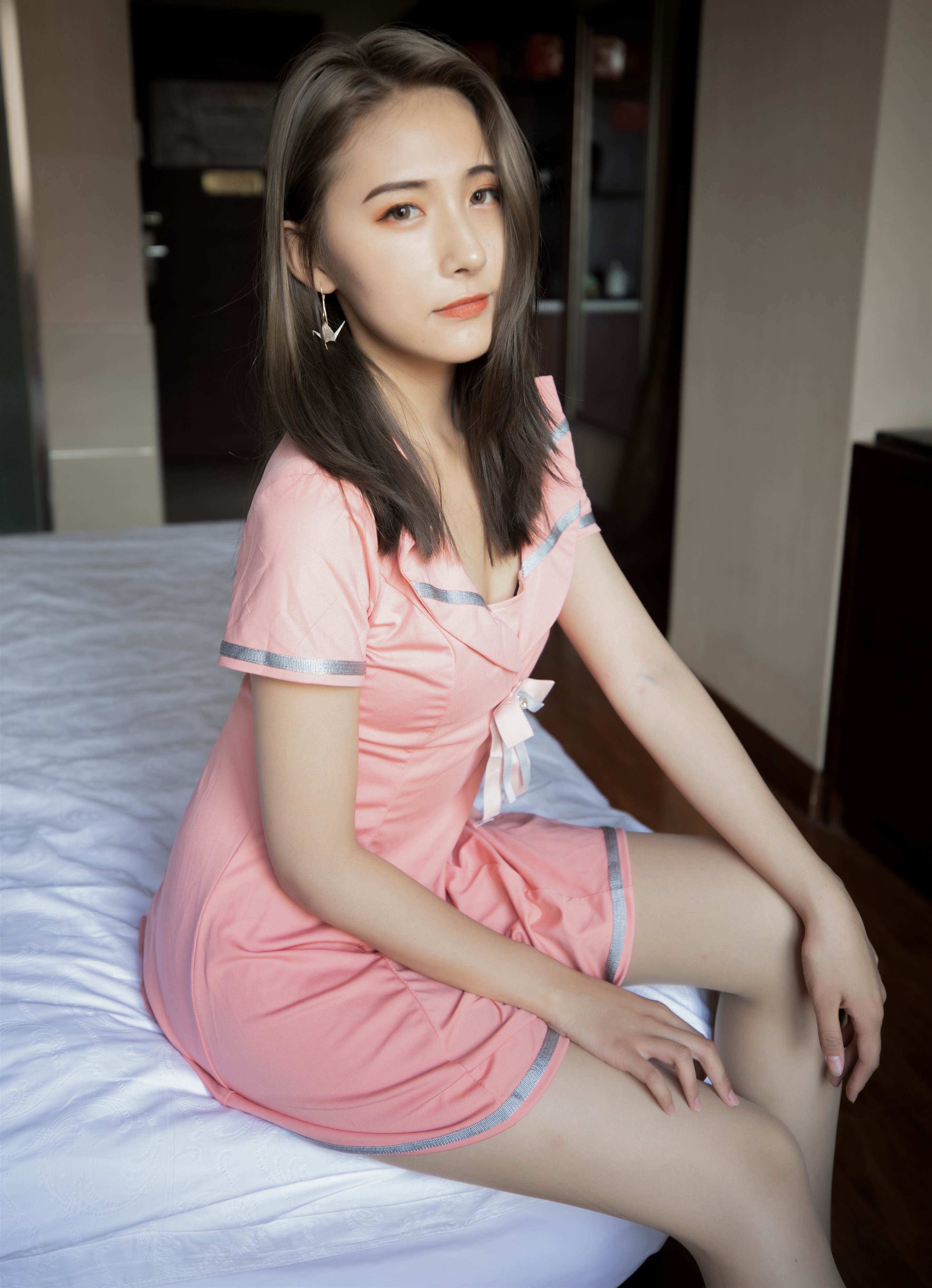 《夜场连衣裙の肉丝脚丫+视频1个》作品图